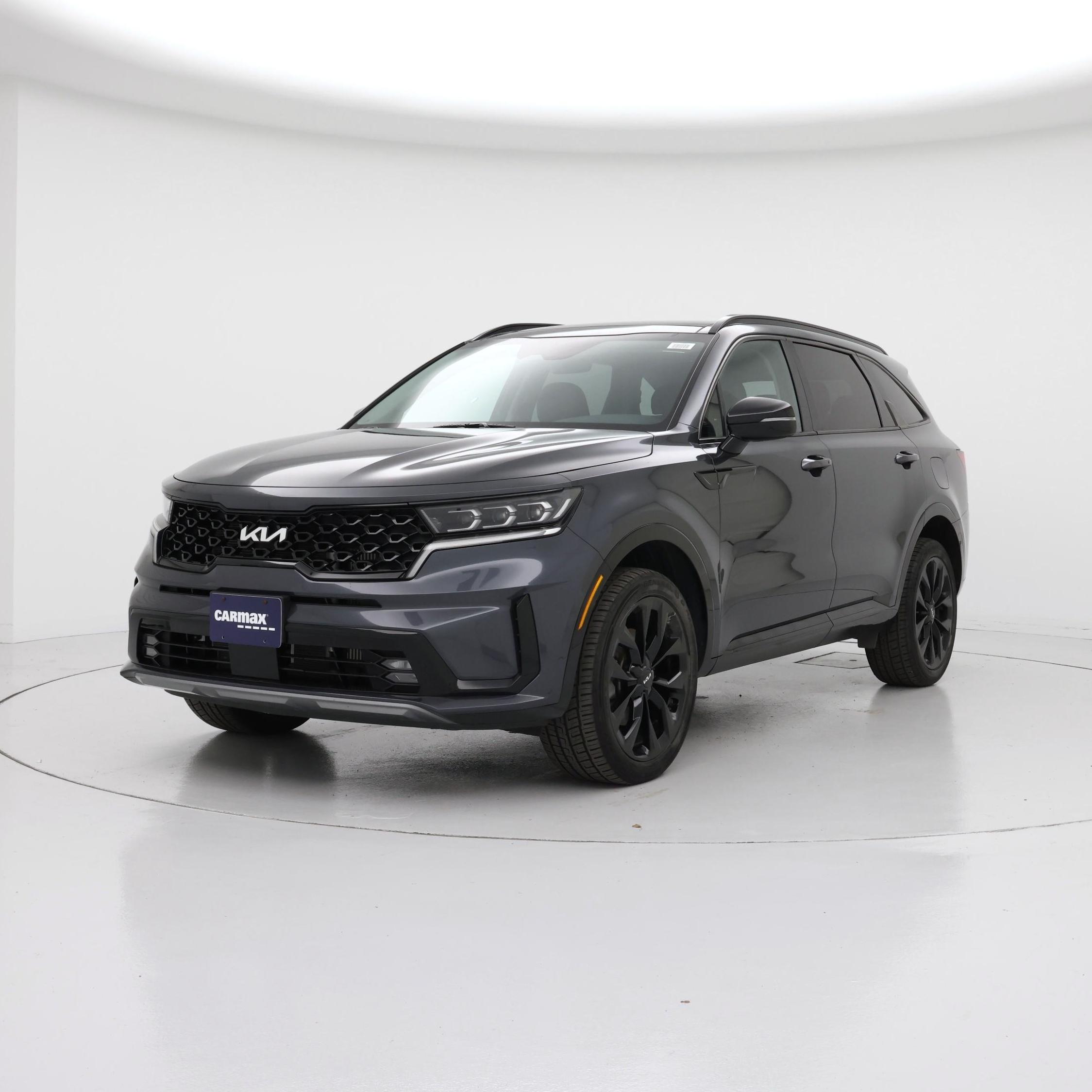 Thumbnail: 2023 Kia Sorento - 4