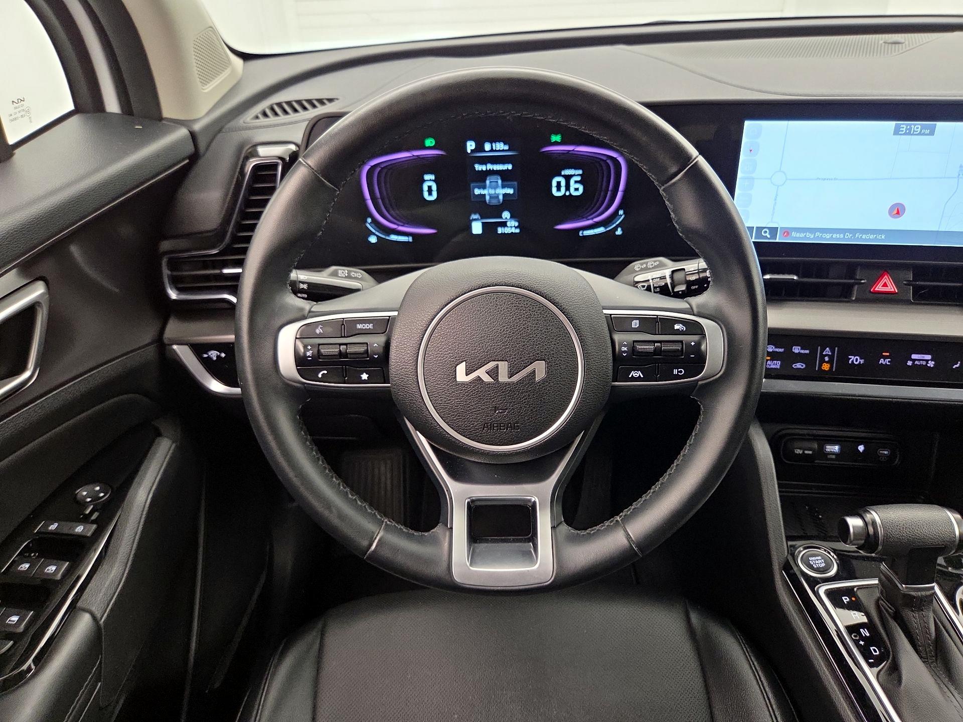 Thumbnail: 2023 Kia Sportage - 10