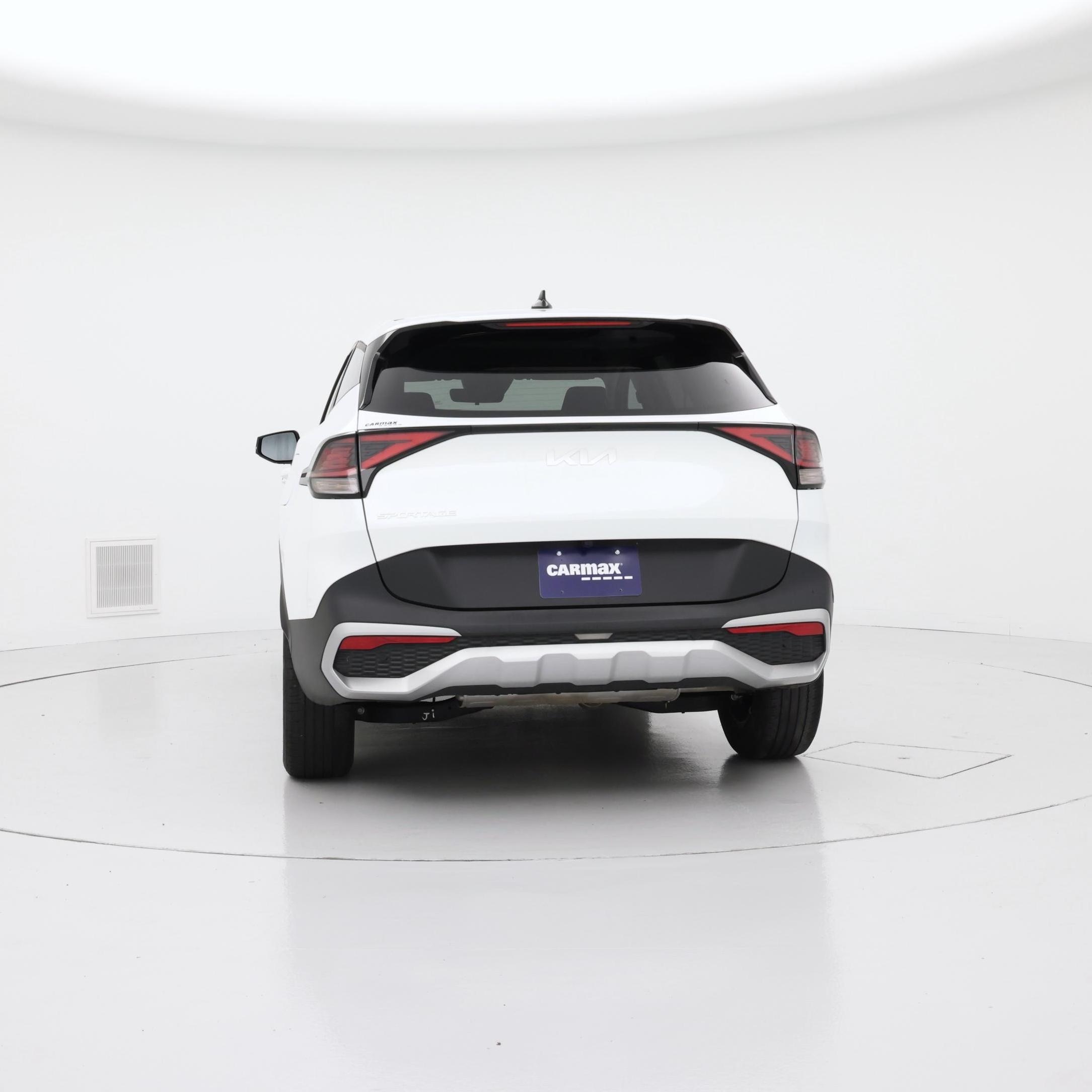 Thumbnail: 2023 Kia Sportage - 6