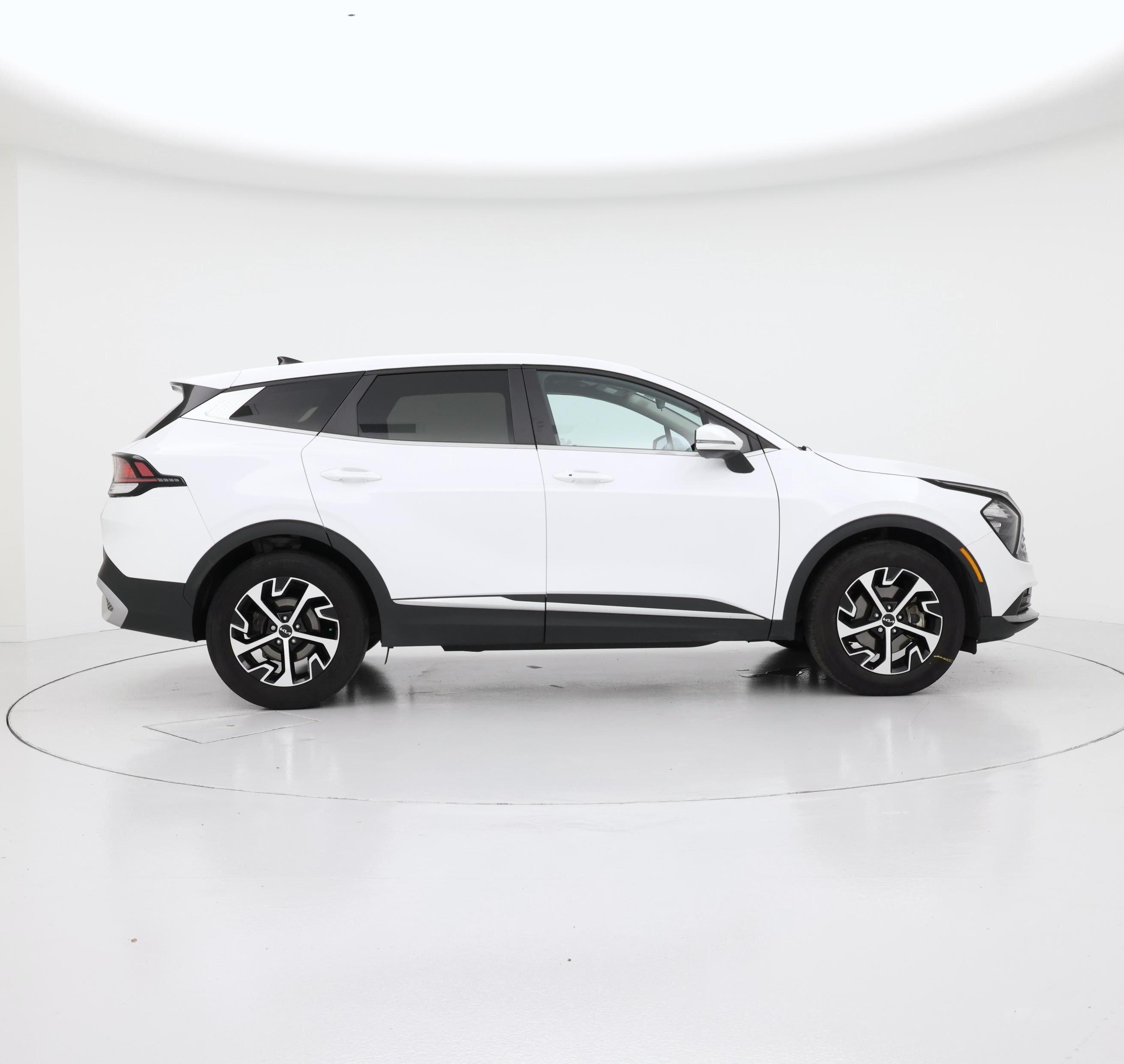 Thumbnail: 2023 Kia Sportage - 7