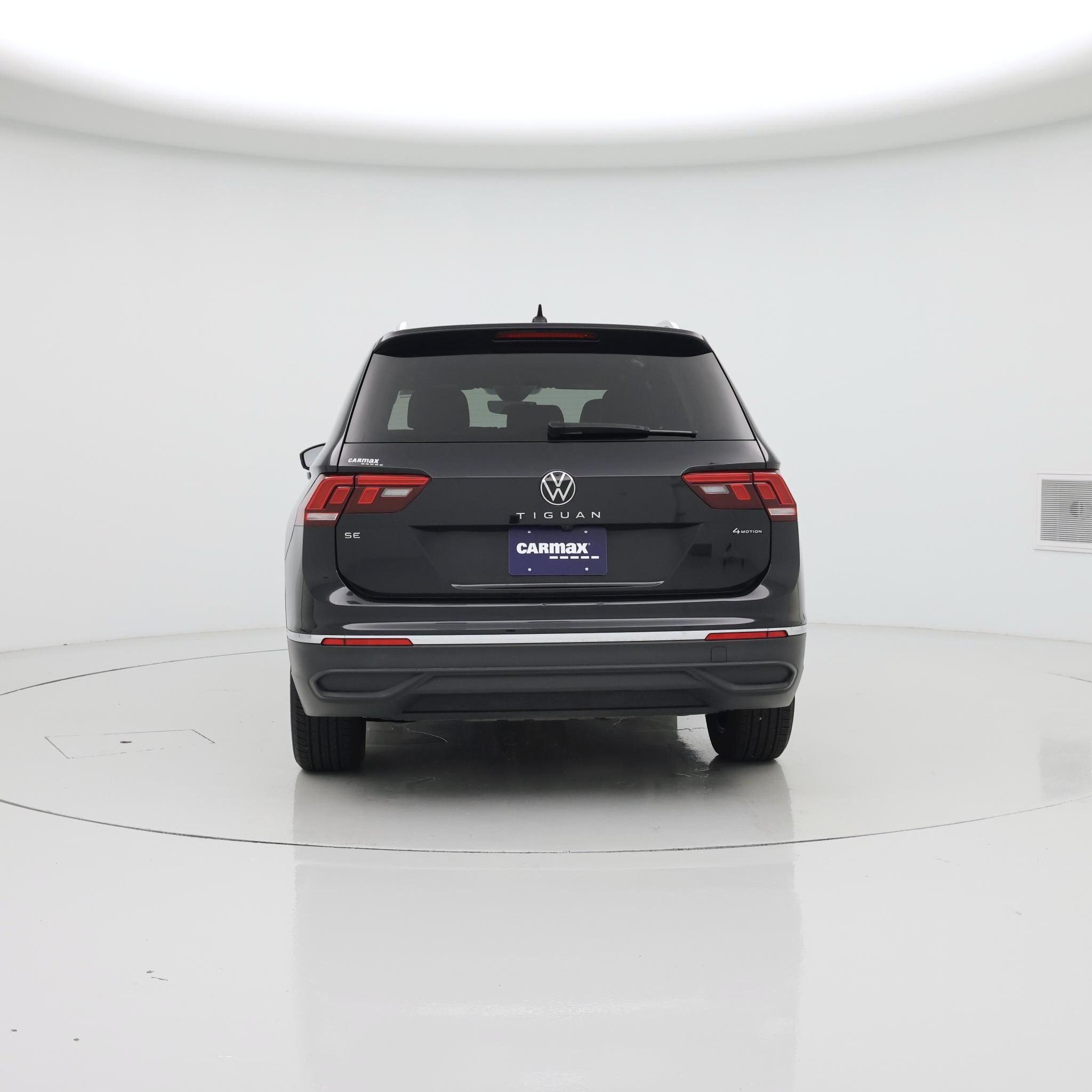 Thumbnail: 2023 Volkswagen Tiguan - 6
