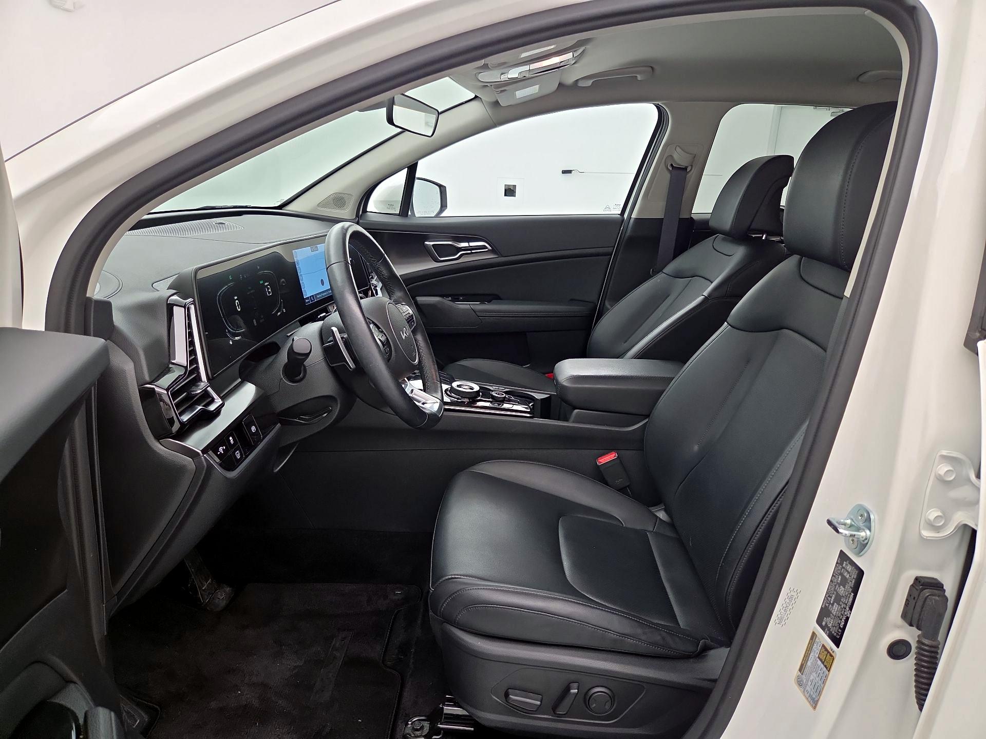 Thumbnail: 2023 Kia Sportage - 11