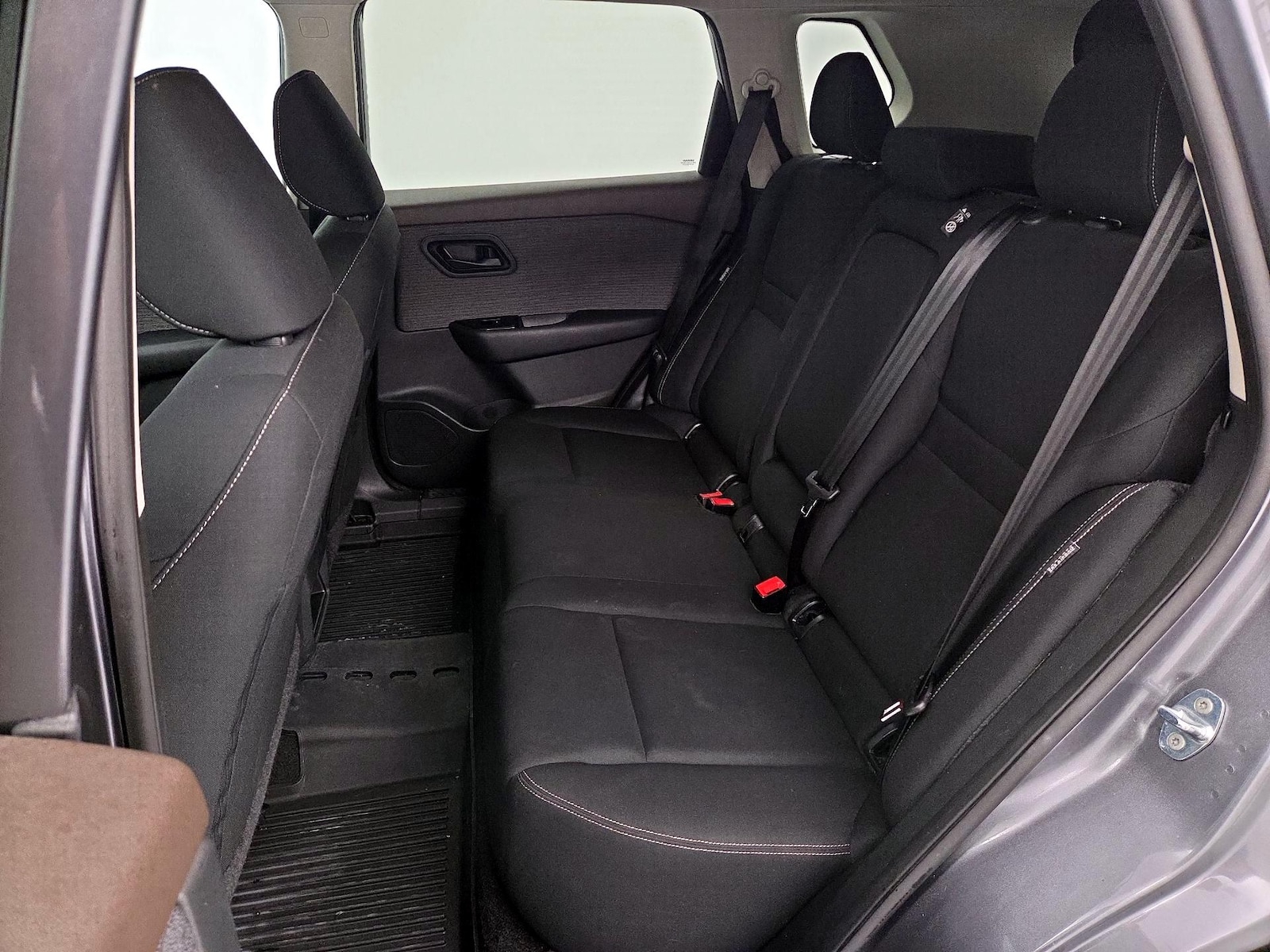 2023 Nissan Rogue S - Photo 20