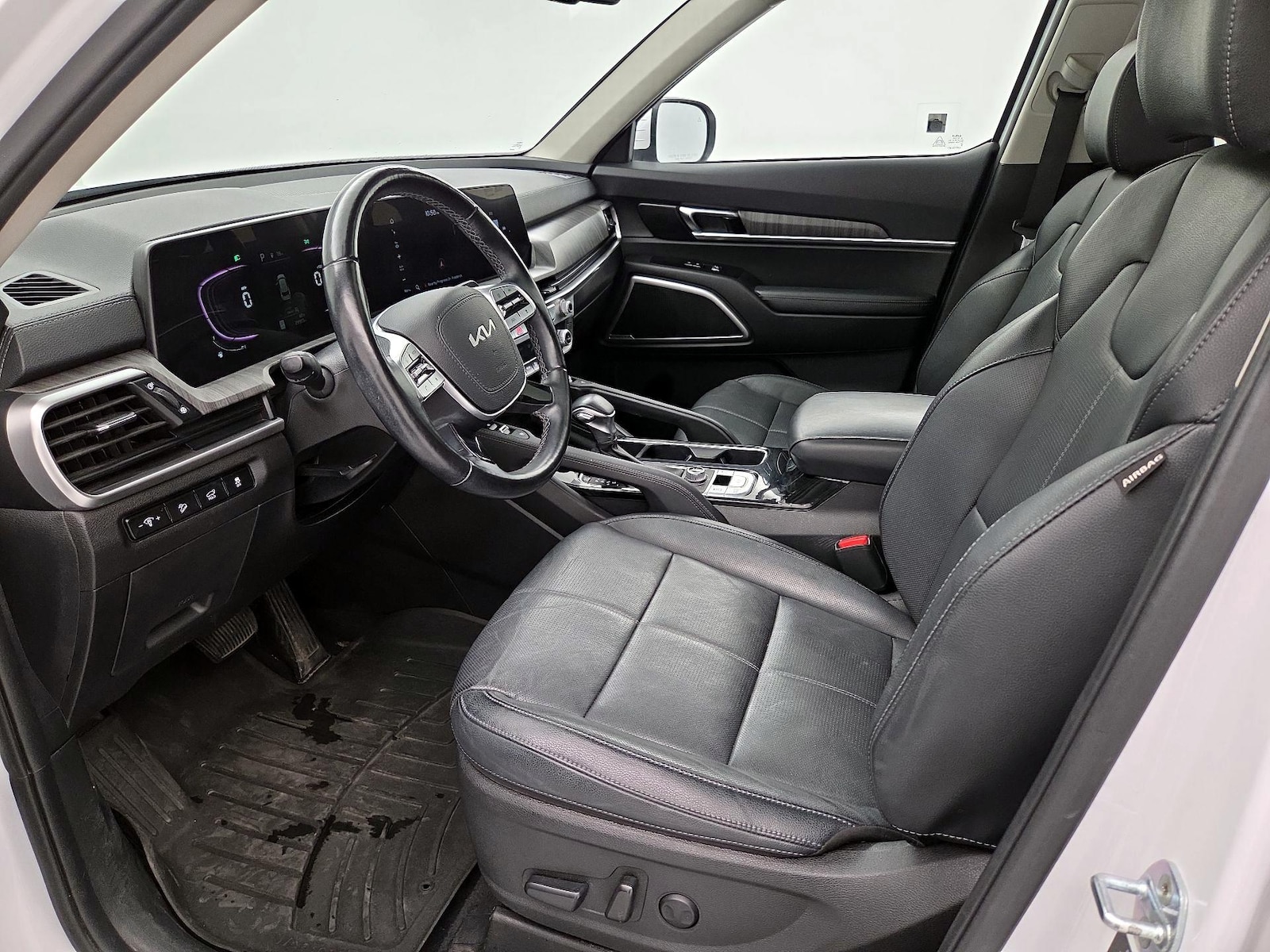 2023 Kia Telluride EX - Photo 12