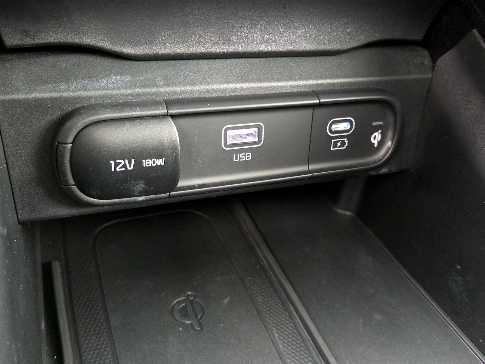 2023 Kia Telluride EX - Photo 20