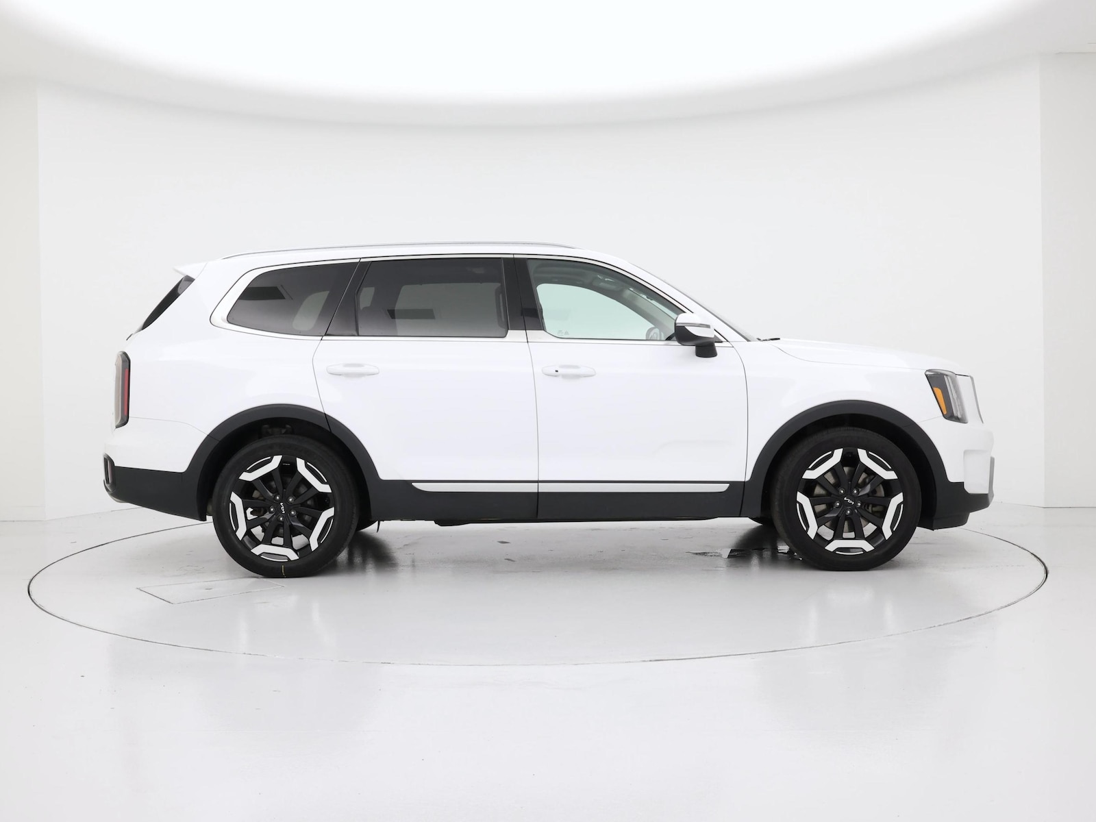 2023 Kia Telluride EX - Photo 8