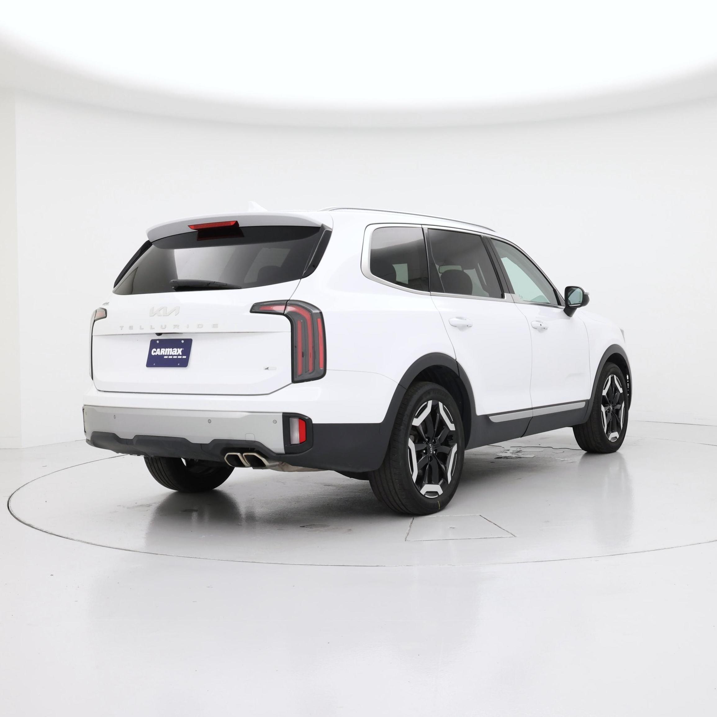 Thumbnail: 2023 Kia Telluride - 8