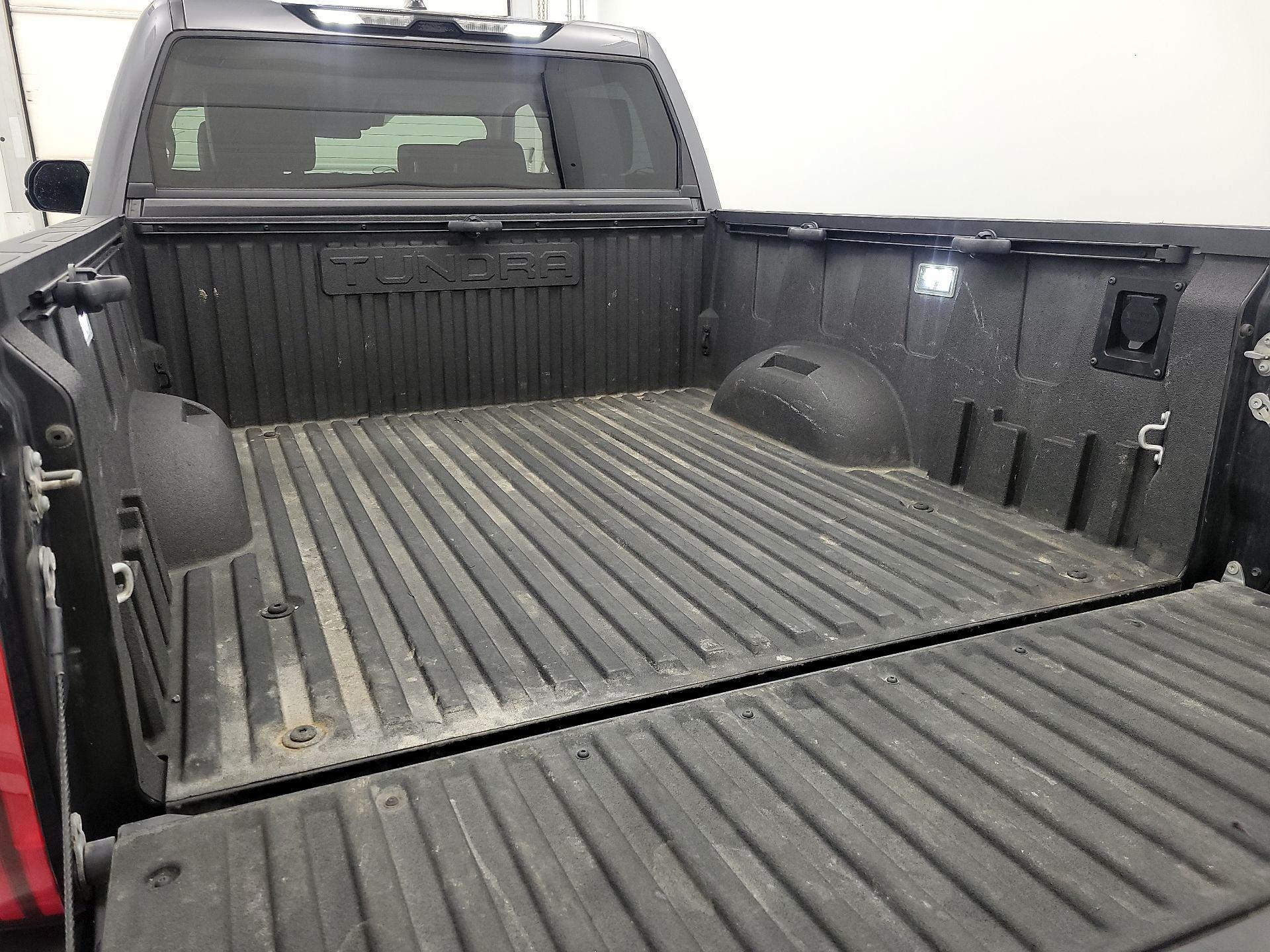 Thumbnail: 2022 Toyota Tundra - 20