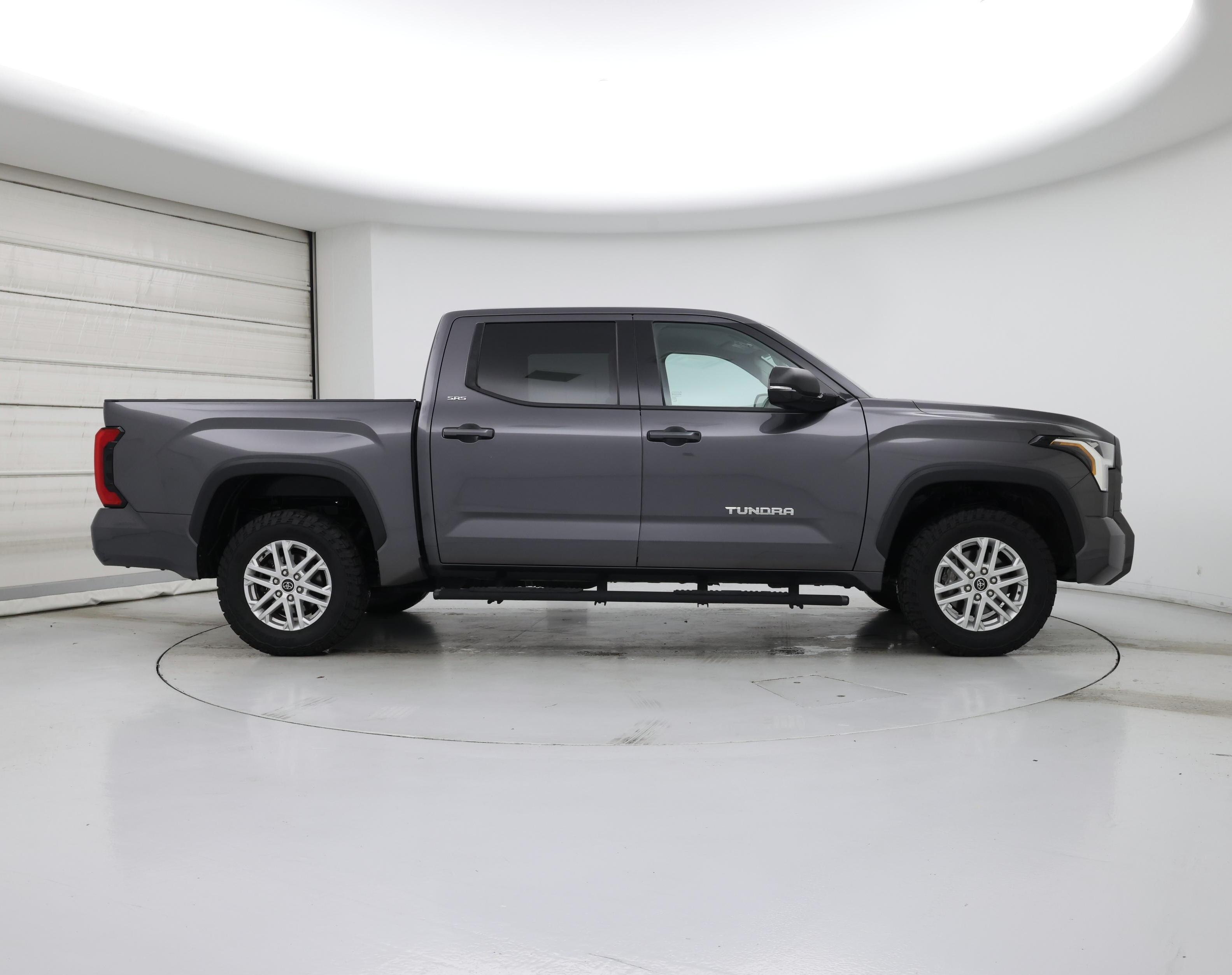 Thumbnail: 2022 Toyota Tundra - 7