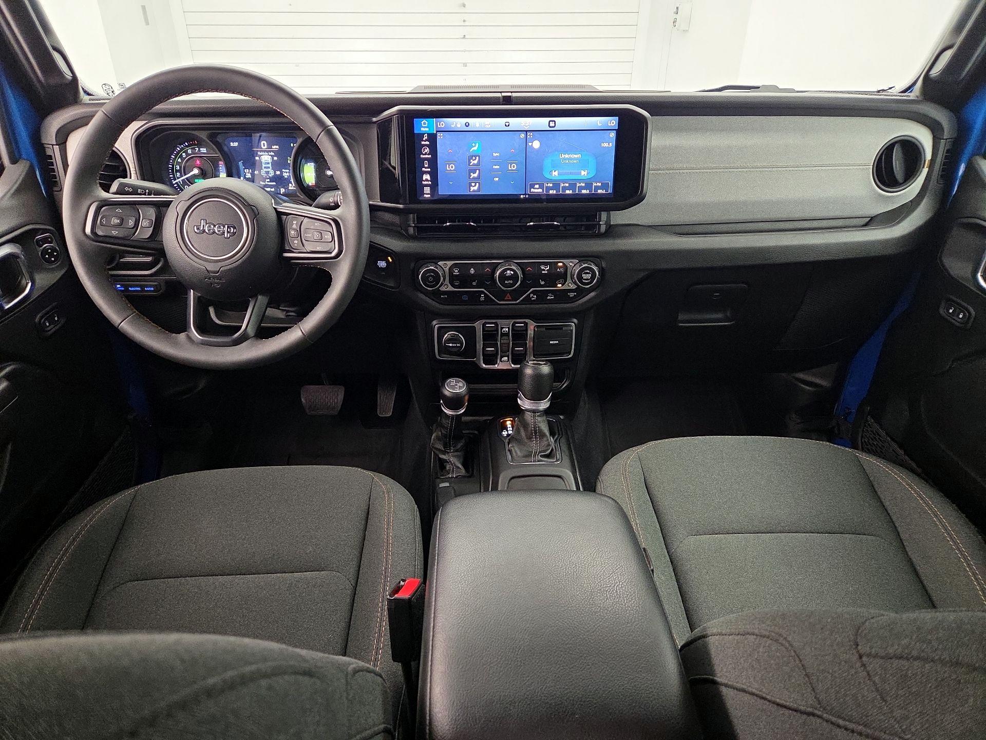 Thumbnail: 2024 Jeep Wrangler - 9