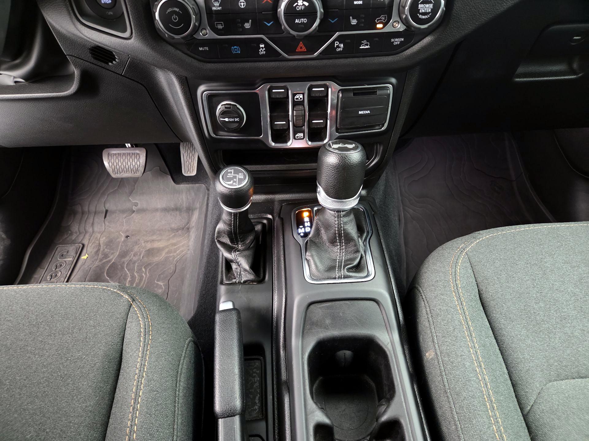 Thumbnail: 2024 Jeep Wrangler - 17