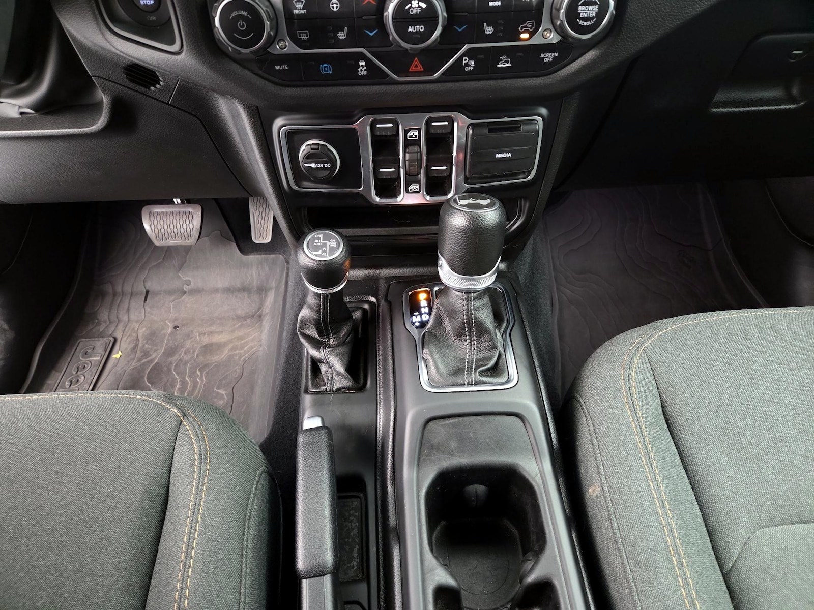 2024 Jeep Wrangler 4xe Sports S 4XE - Photo 18