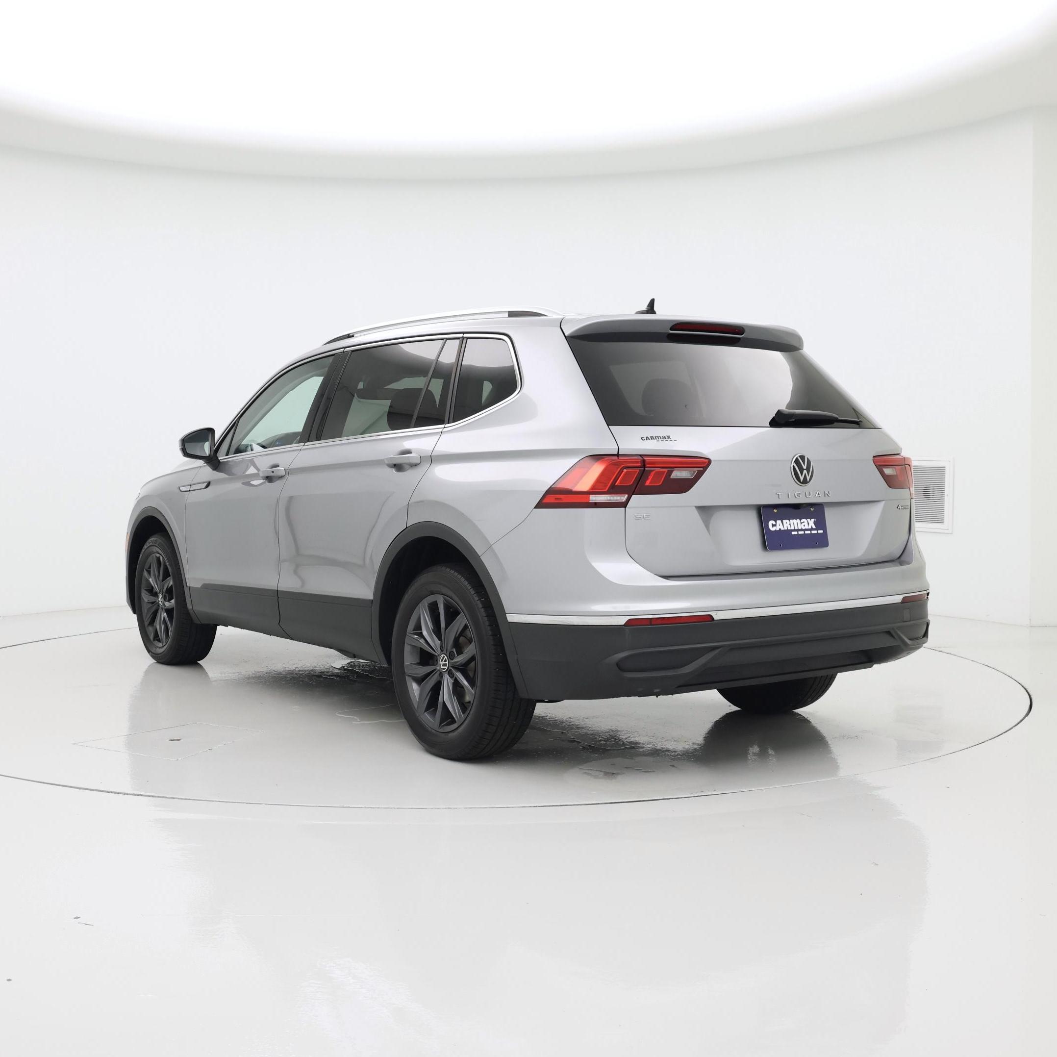 Thumbnail: 2023 Volkswagen Tiguan - 2