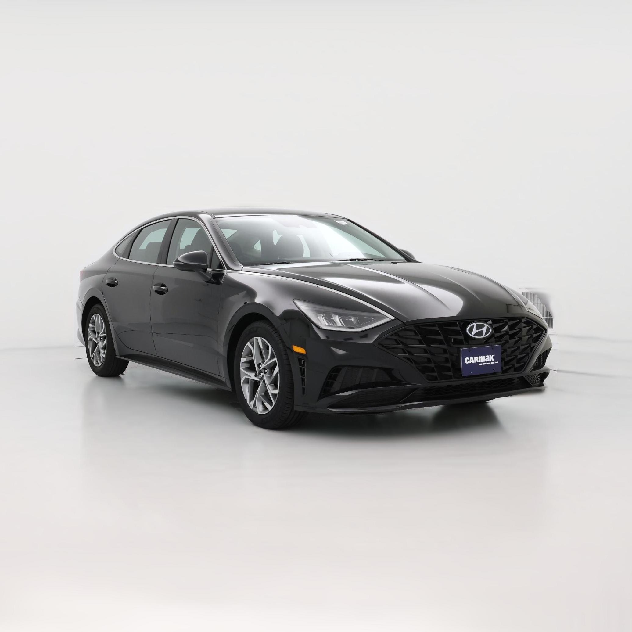 Thumbnail: 2023 Hyundai Sonata - 1