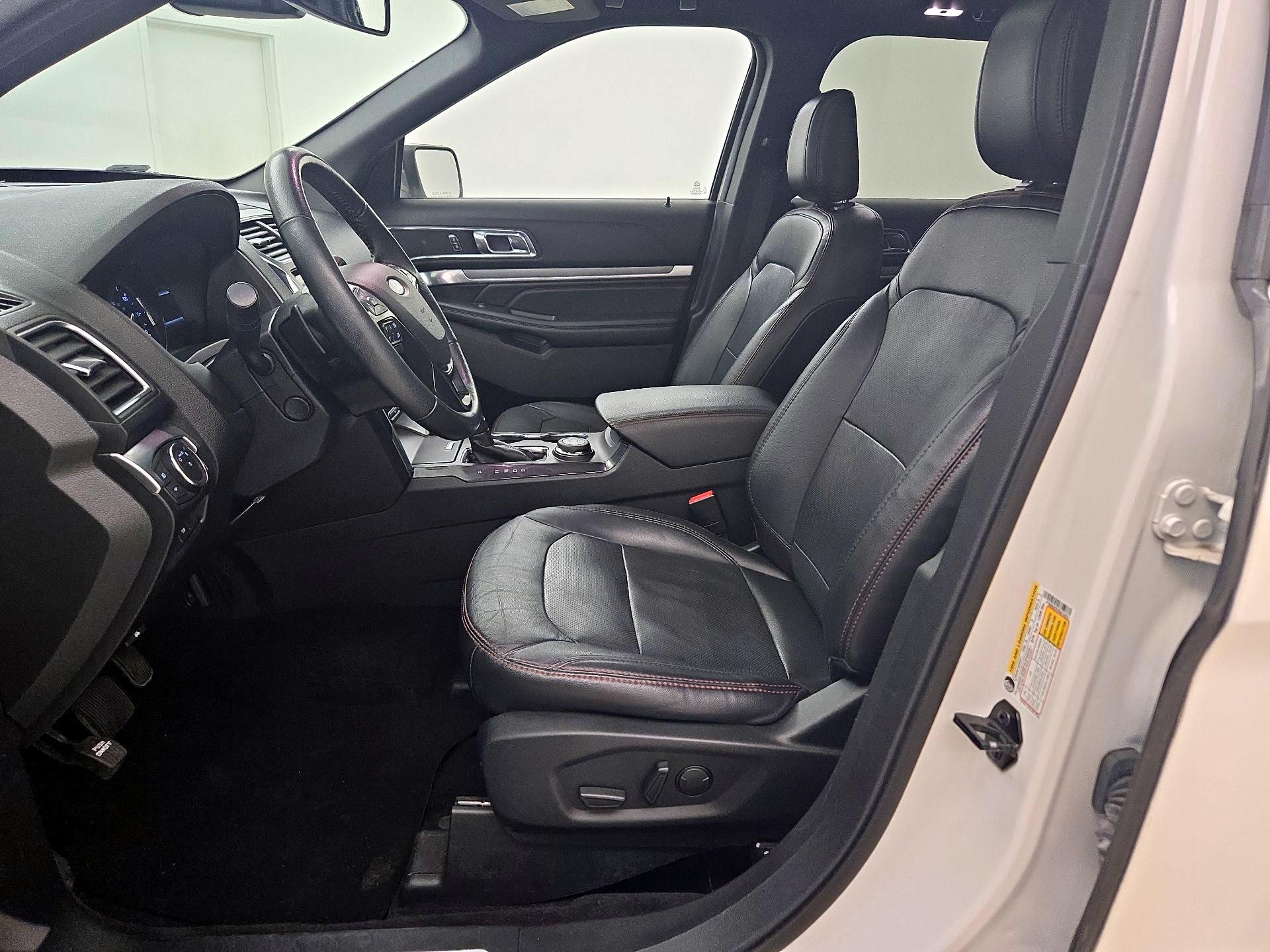 Thumbnail: 2019 Ford Explorer - 11