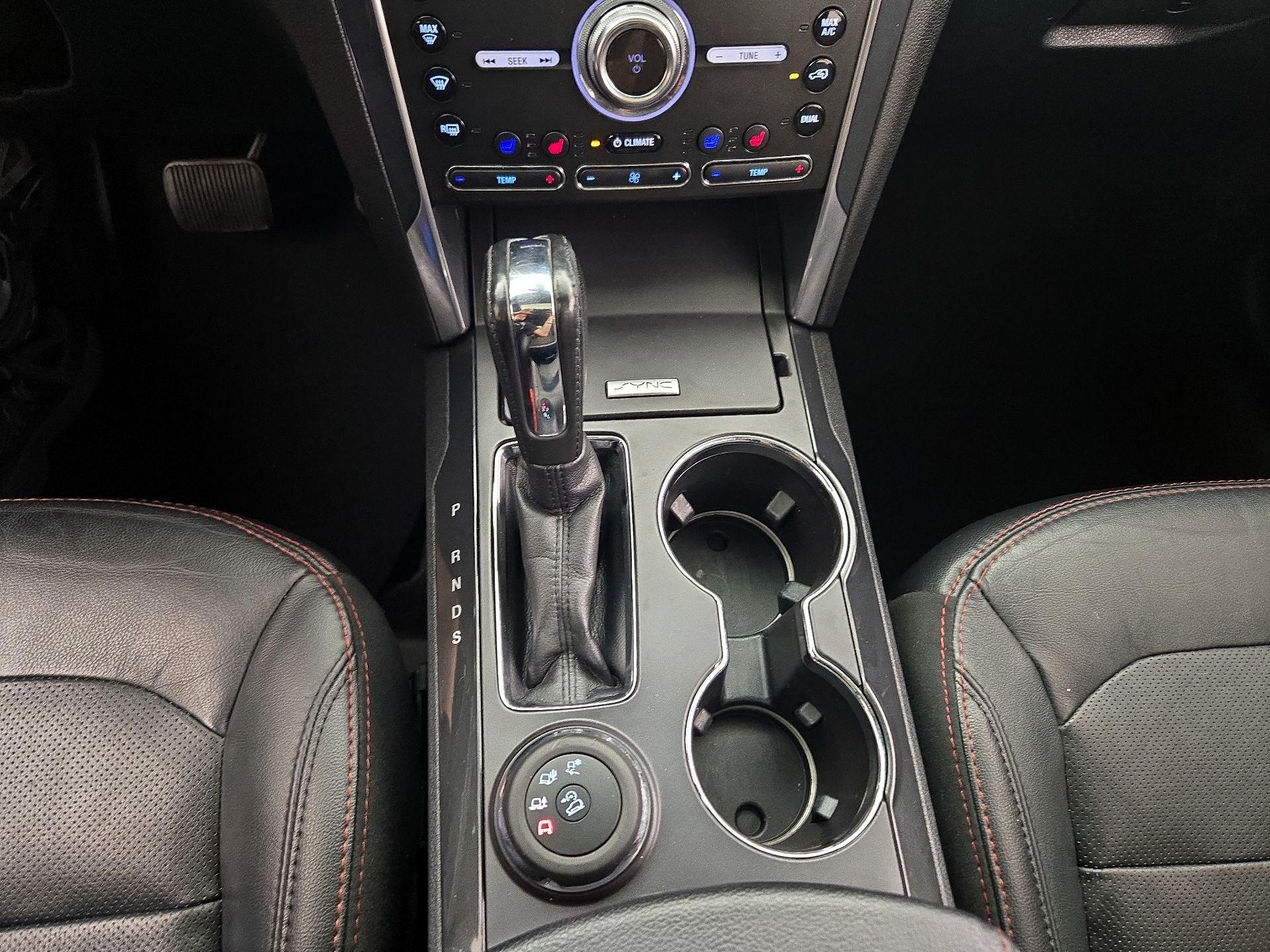 Thumbnail: 2019 Ford Explorer - 16