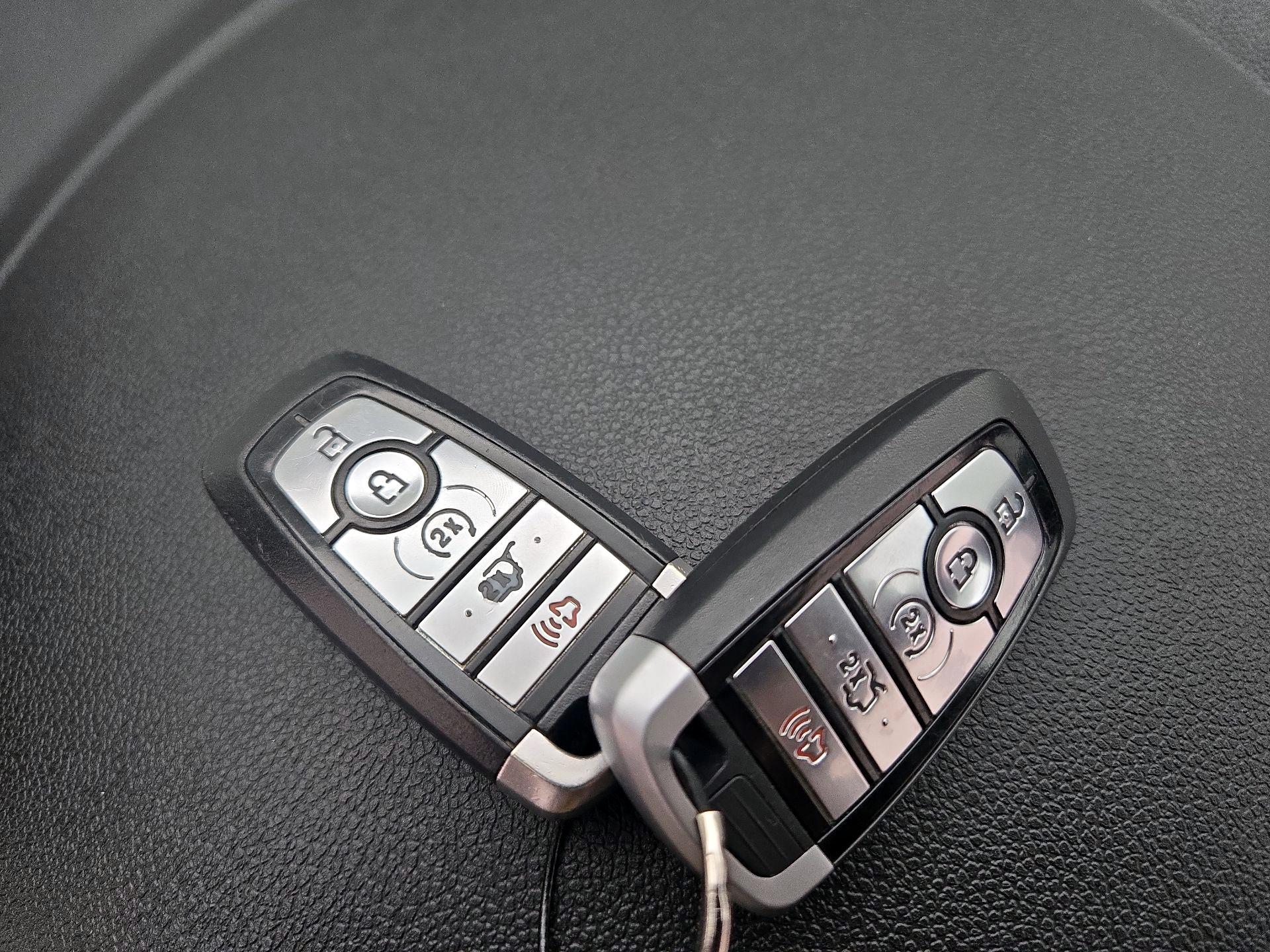 Thumbnail: 2019 Ford Explorer - 19