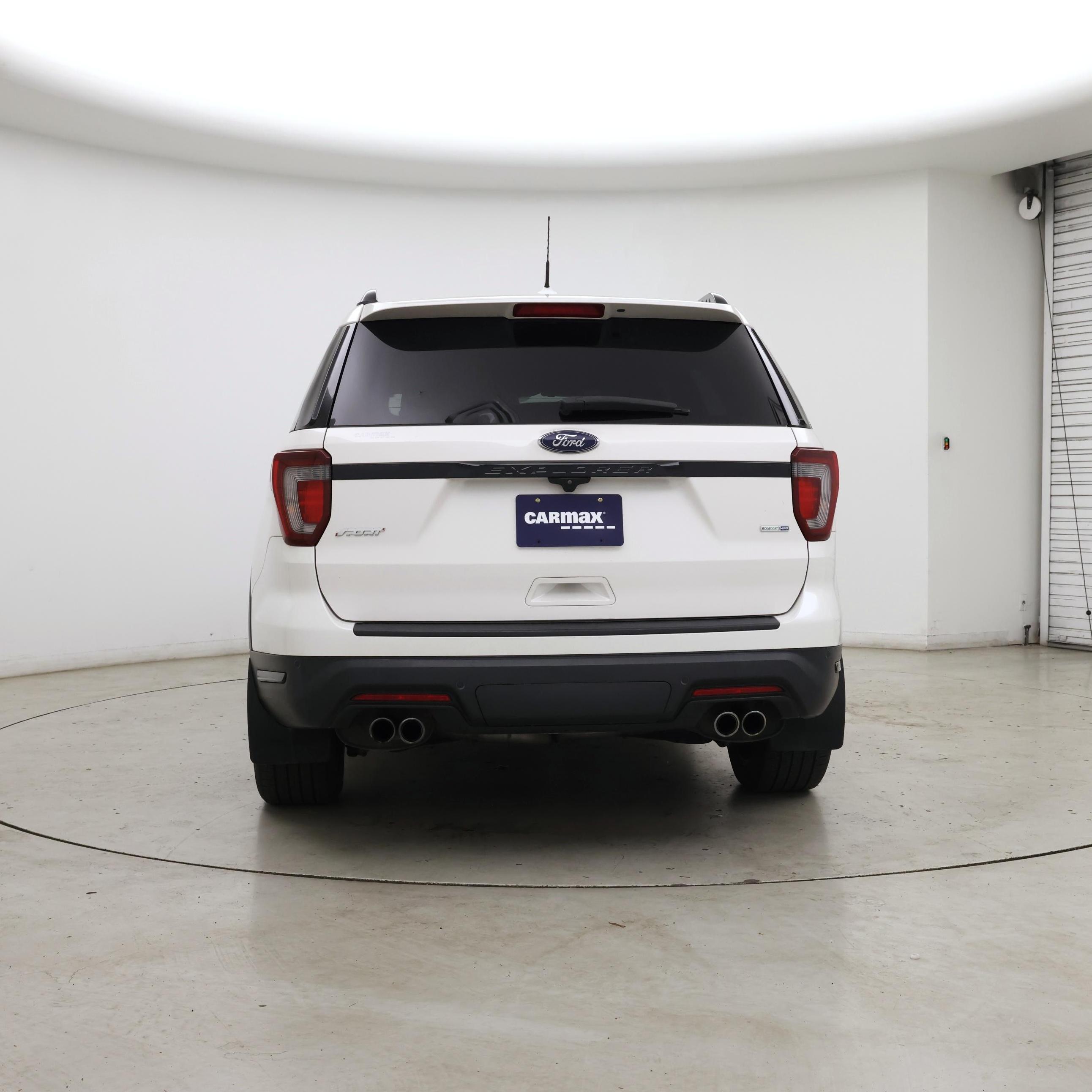 Thumbnail: 2019 Ford Explorer - 6