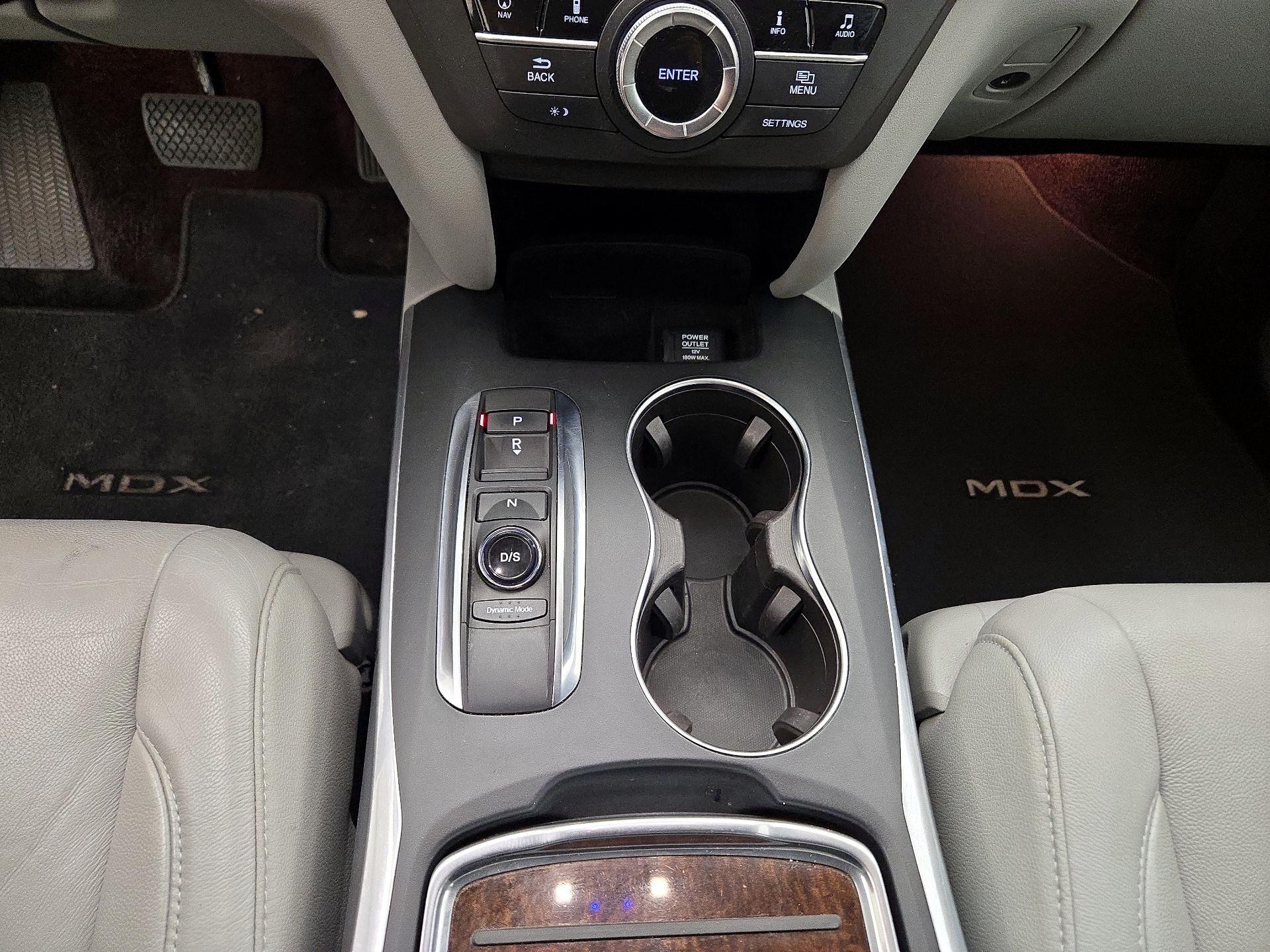 Thumbnail: 2017 Acura MDX - 17