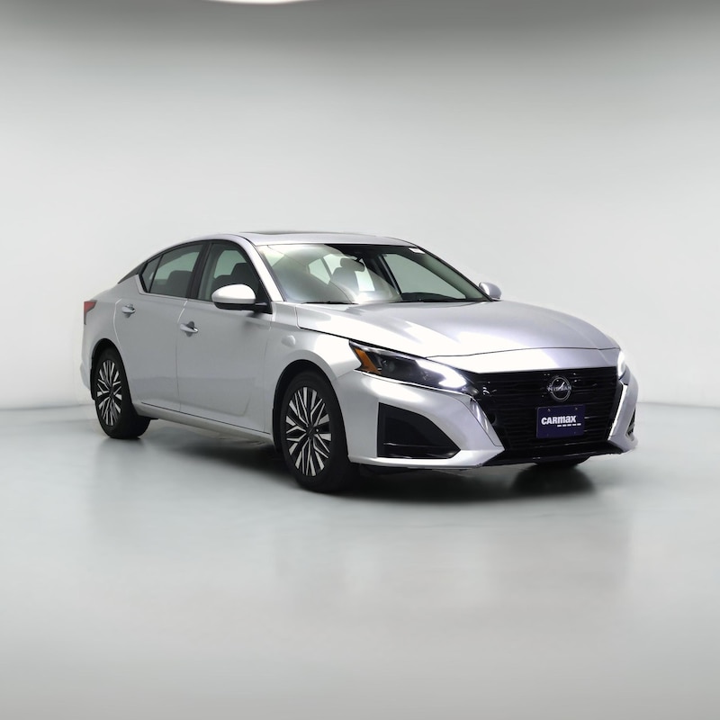 2023 Nissan Altima SV