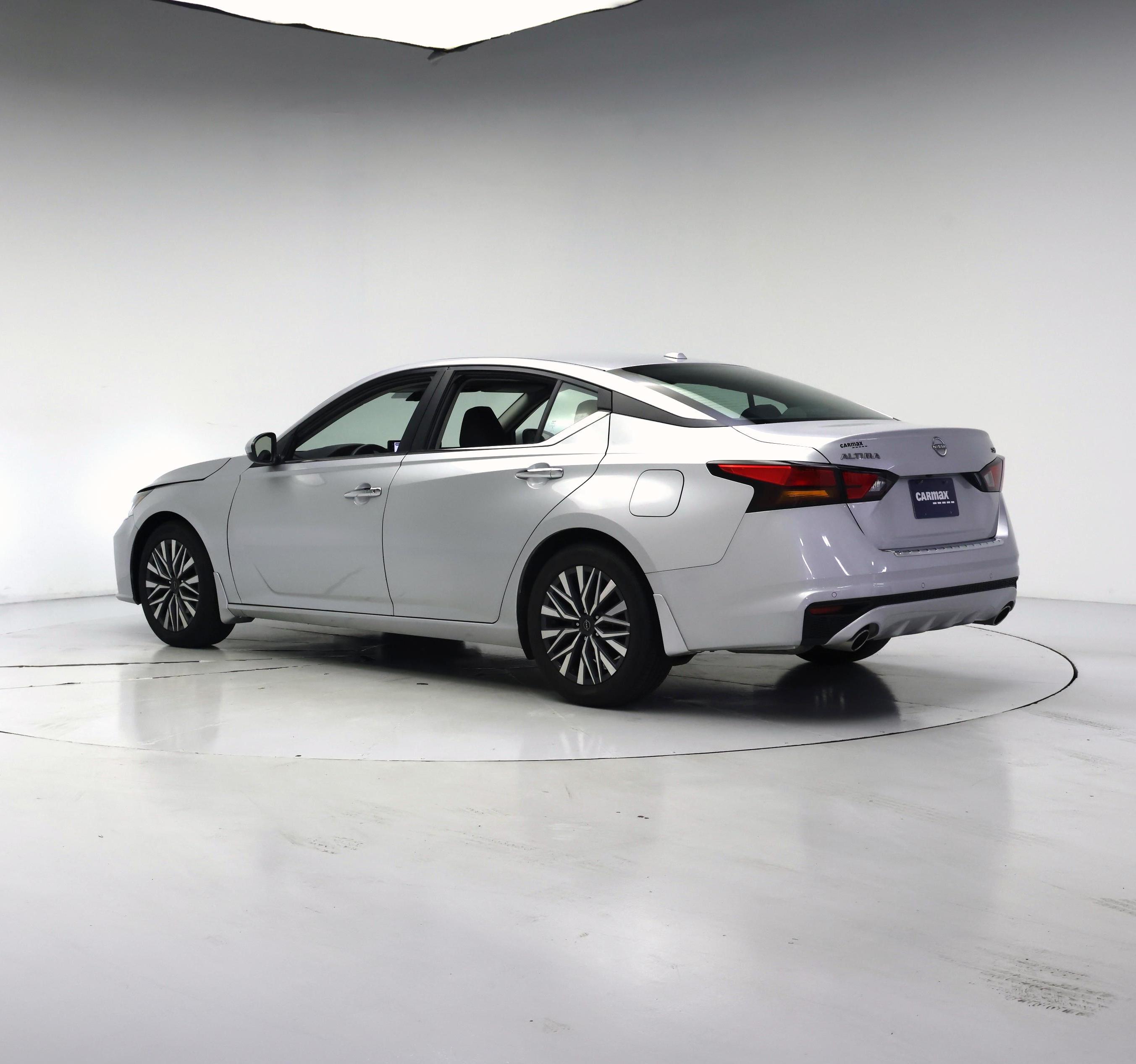 Thumbnail: 2023 Nissan Altima - 2