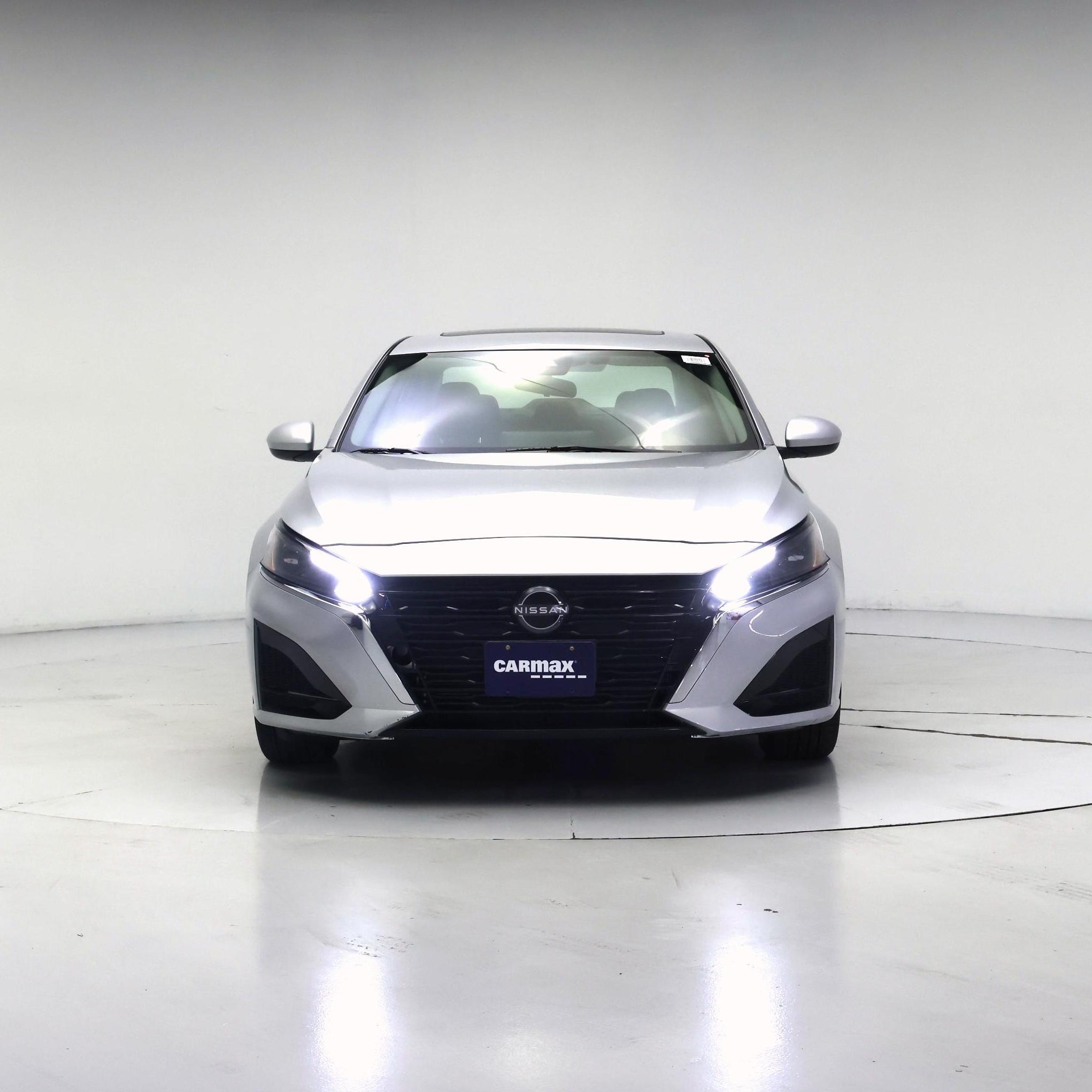 Thumbnail: 2023 Nissan Altima - 5