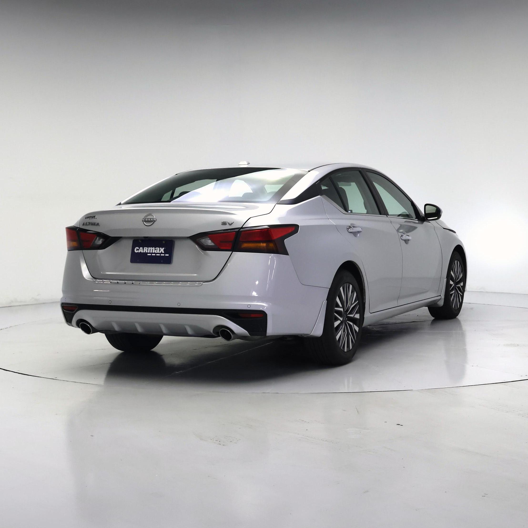 Thumbnail: 2023 Nissan Altima - 8