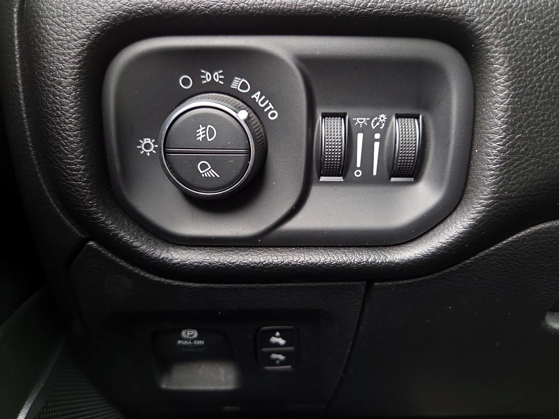 Thumbnail: 2023 RAM 1500 - 13