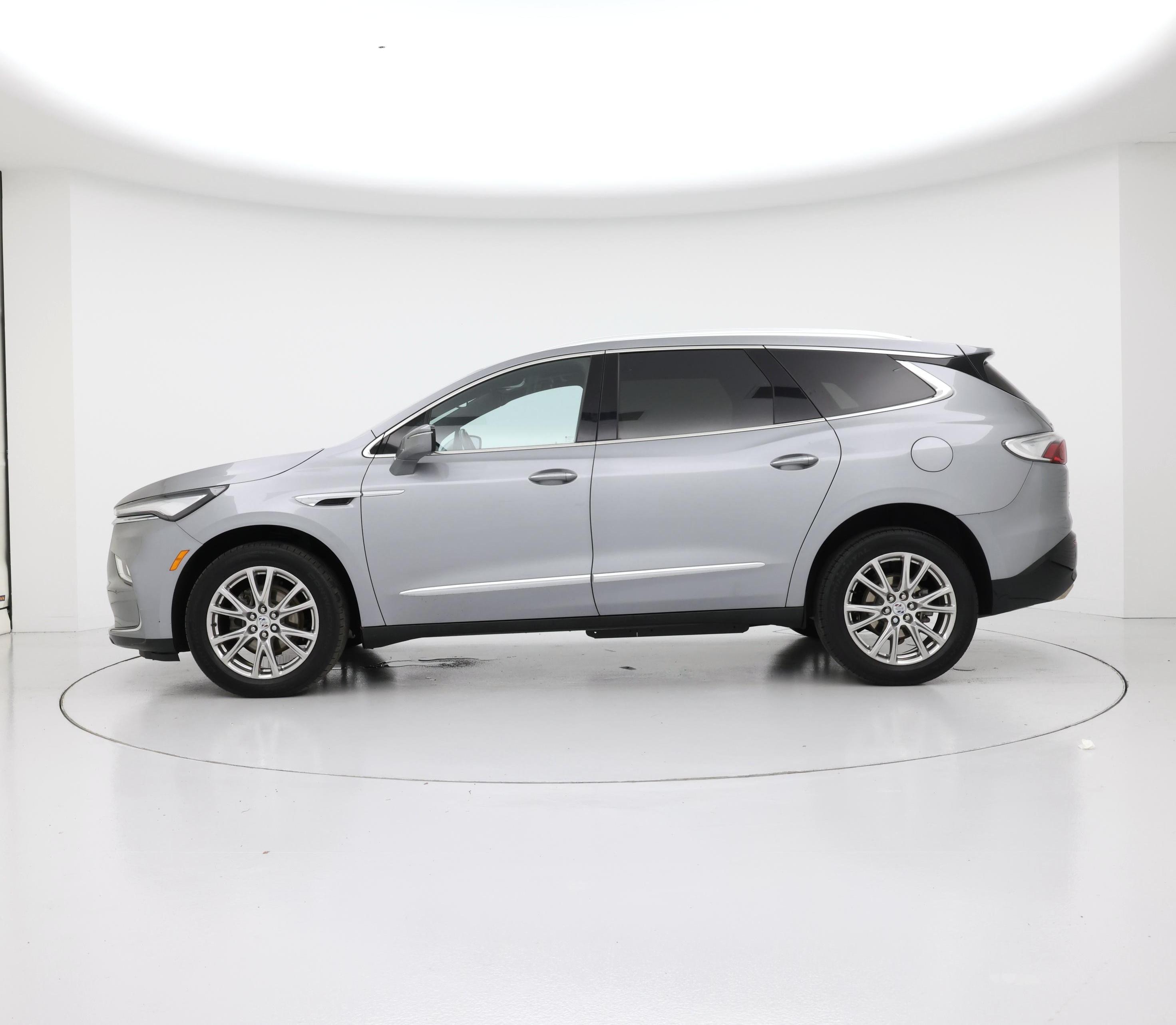 Thumbnail: 2023 Buick Enclave - 3