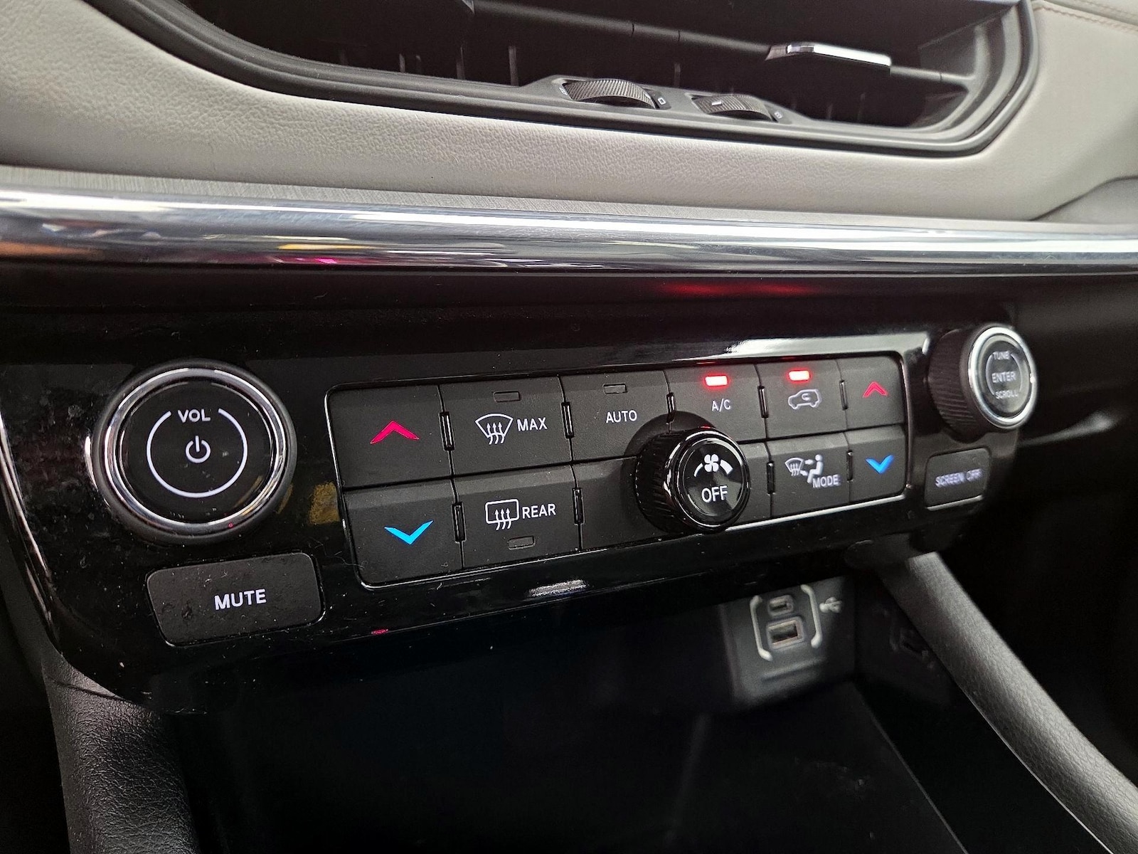 2022 Jeep Compass Limited - Photo 18