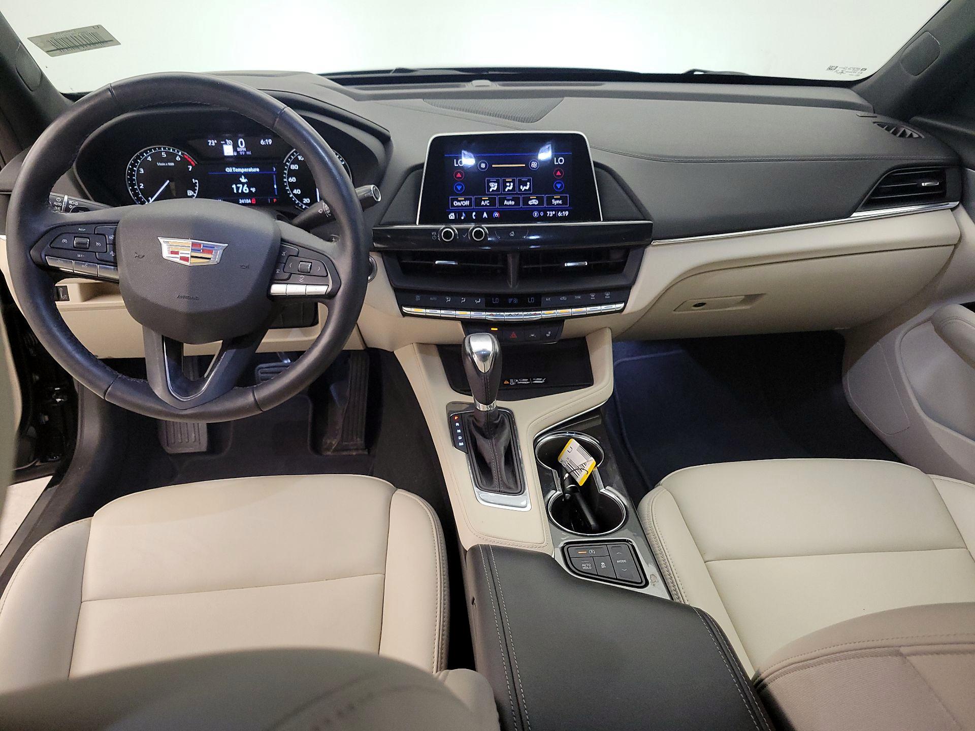 Thumbnail: 2023 Cadillac CT4 - 9
