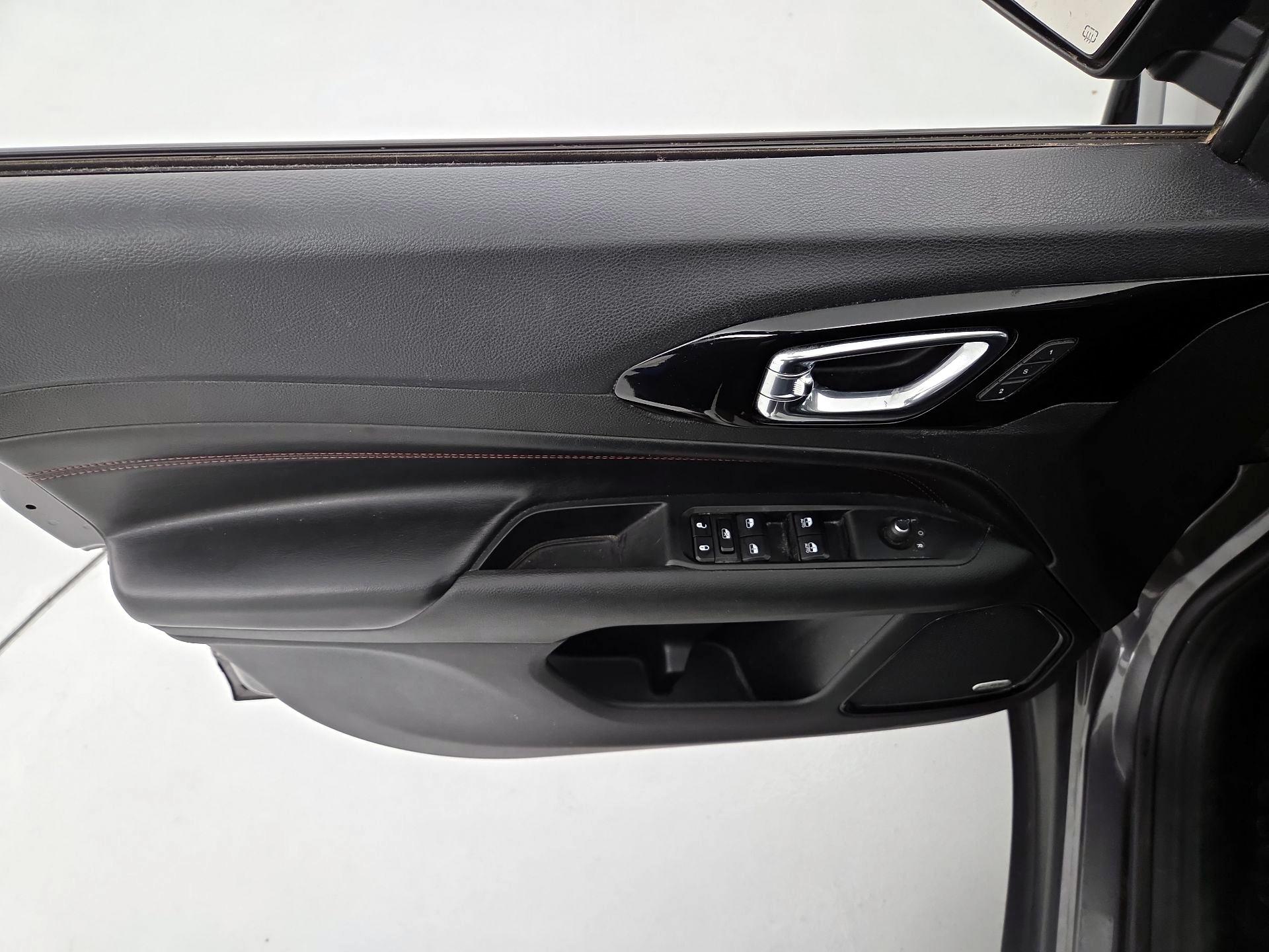 Thumbnail: 2022 Jeep Compass - 12