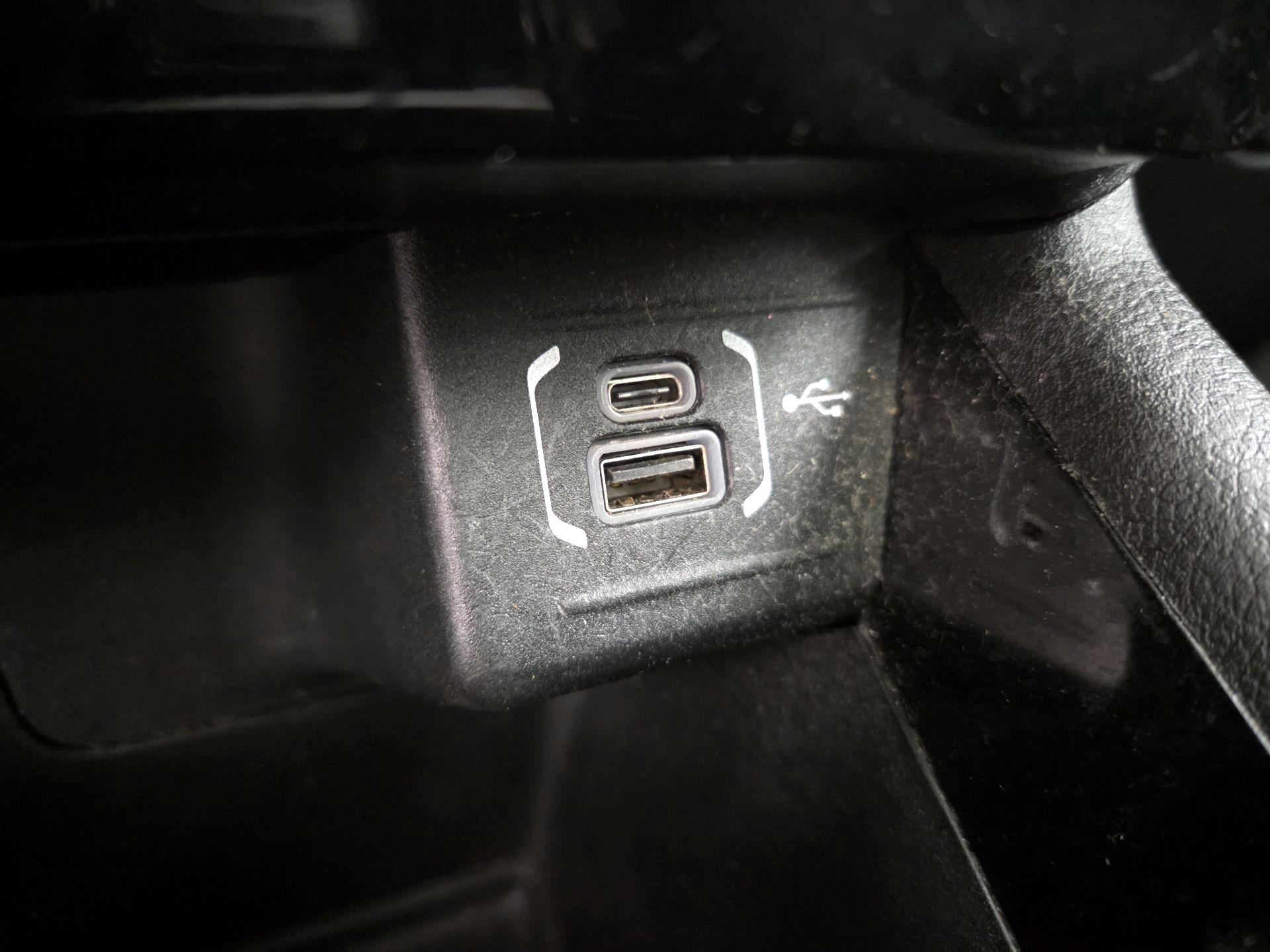 Thumbnail: 2022 Jeep Compass - 19