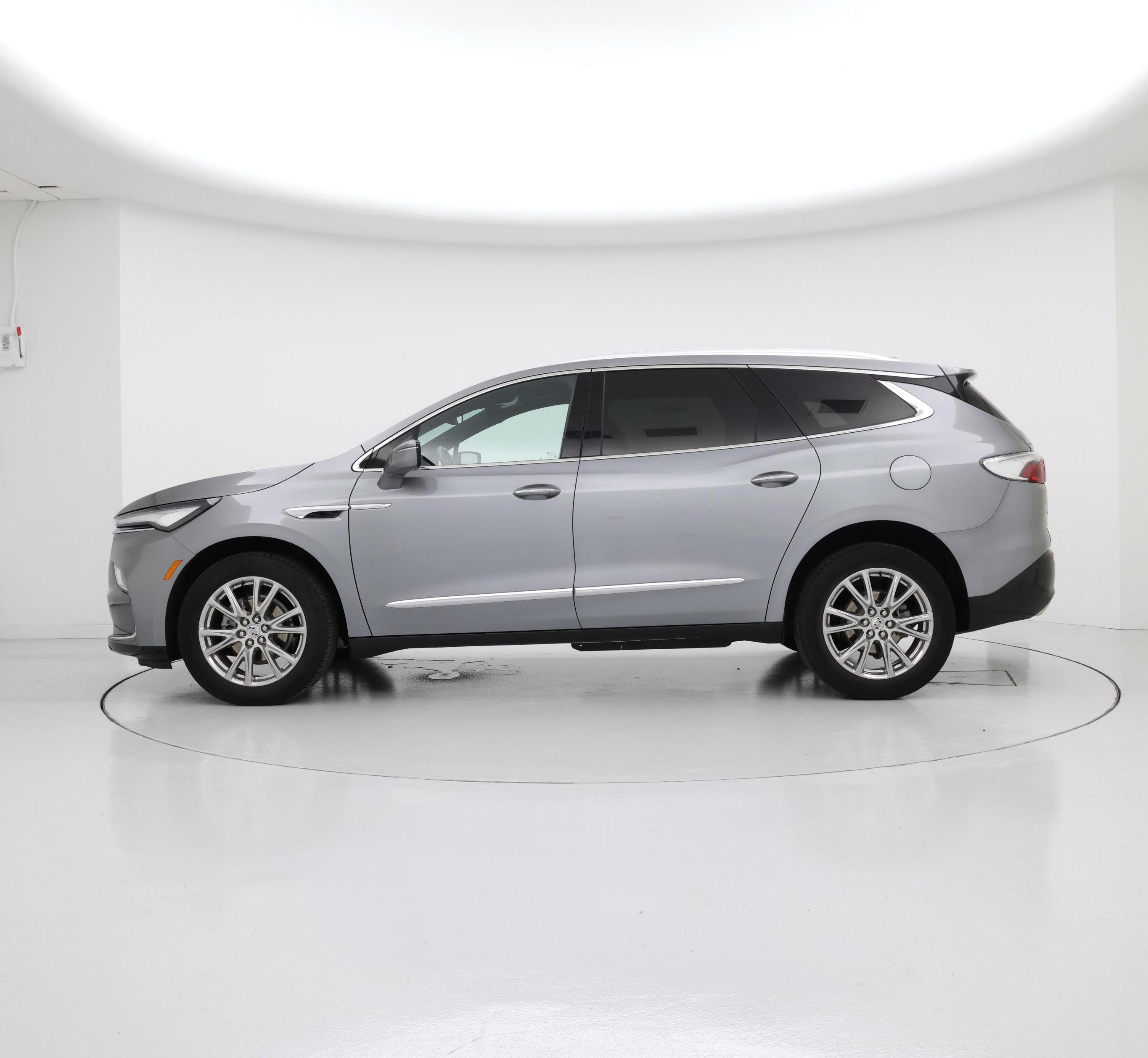 Thumbnail: 2023 Buick Enclave - 3