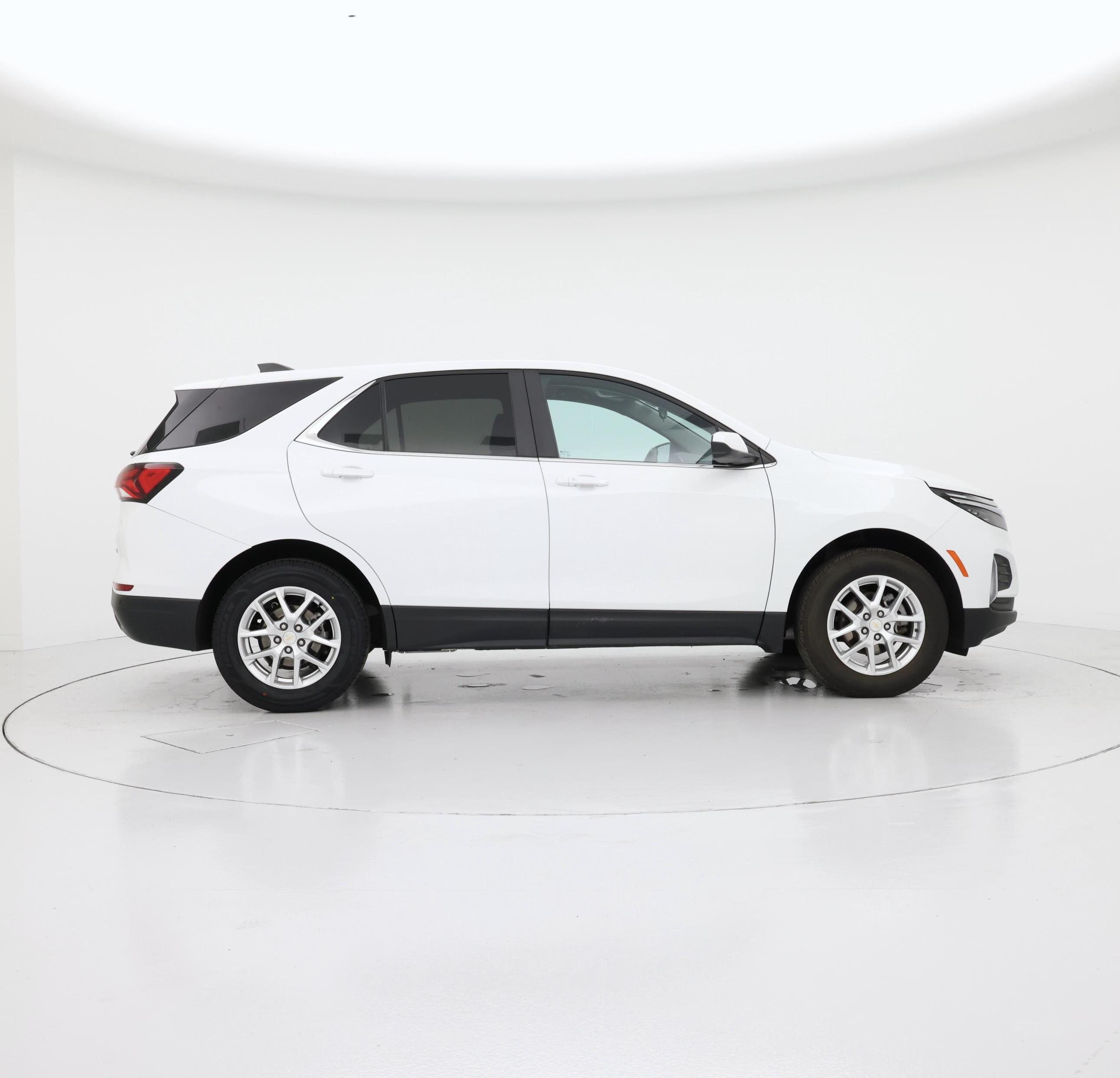 Thumbnail: 2023 Chevrolet Equinox - 7