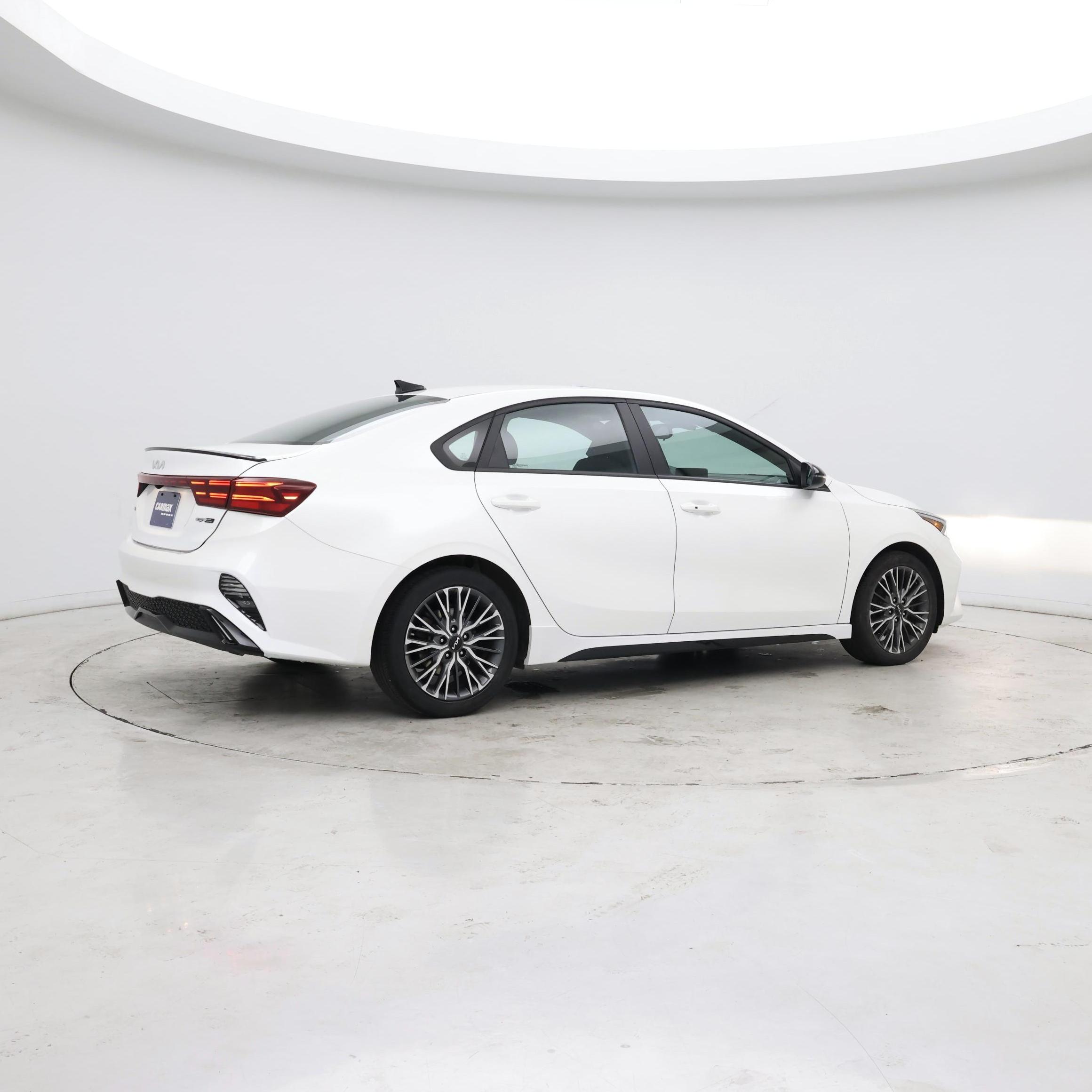 Thumbnail: 2023 Kia Forte - 6