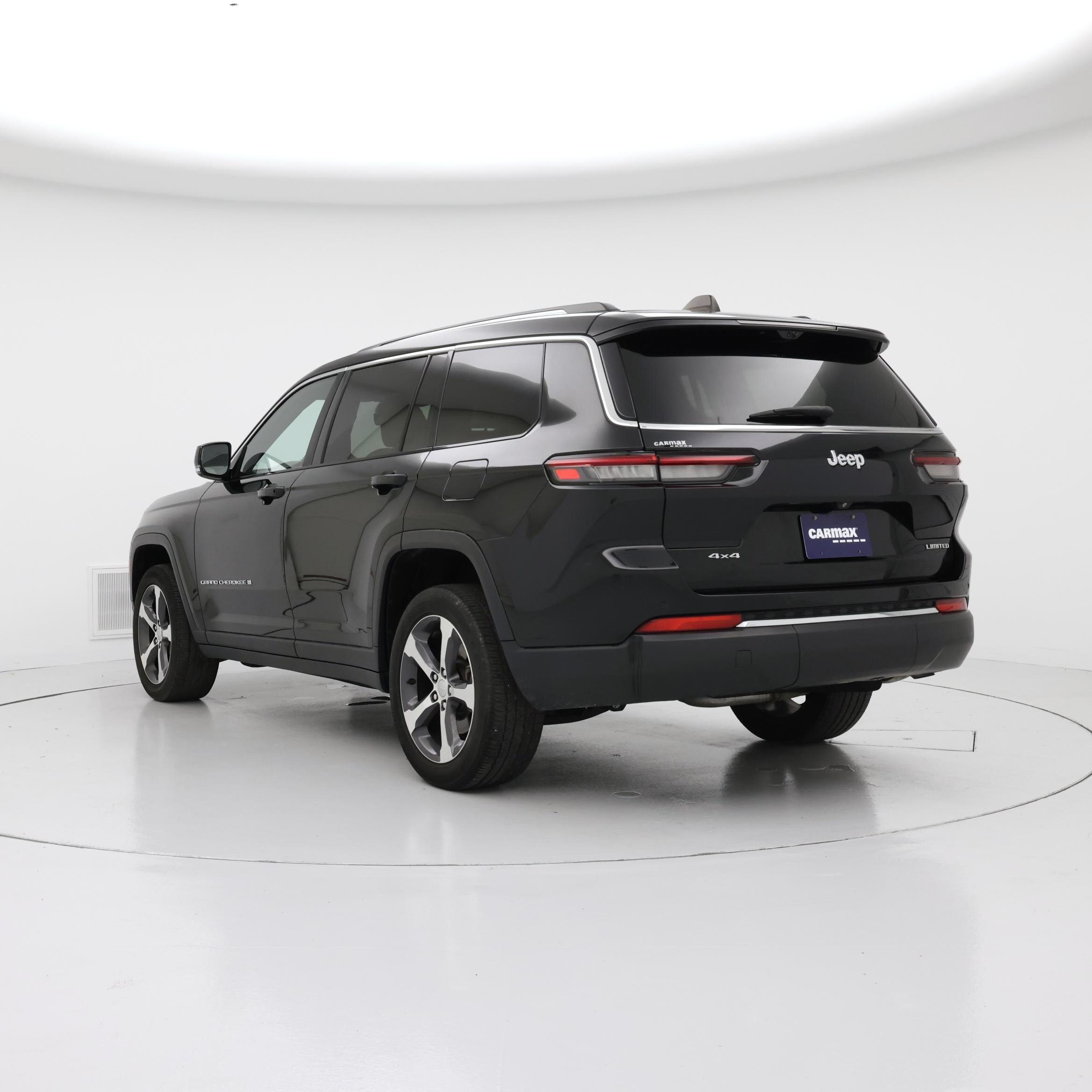 Thumbnail: 2023 Jeep Grand Cherokee L - 2