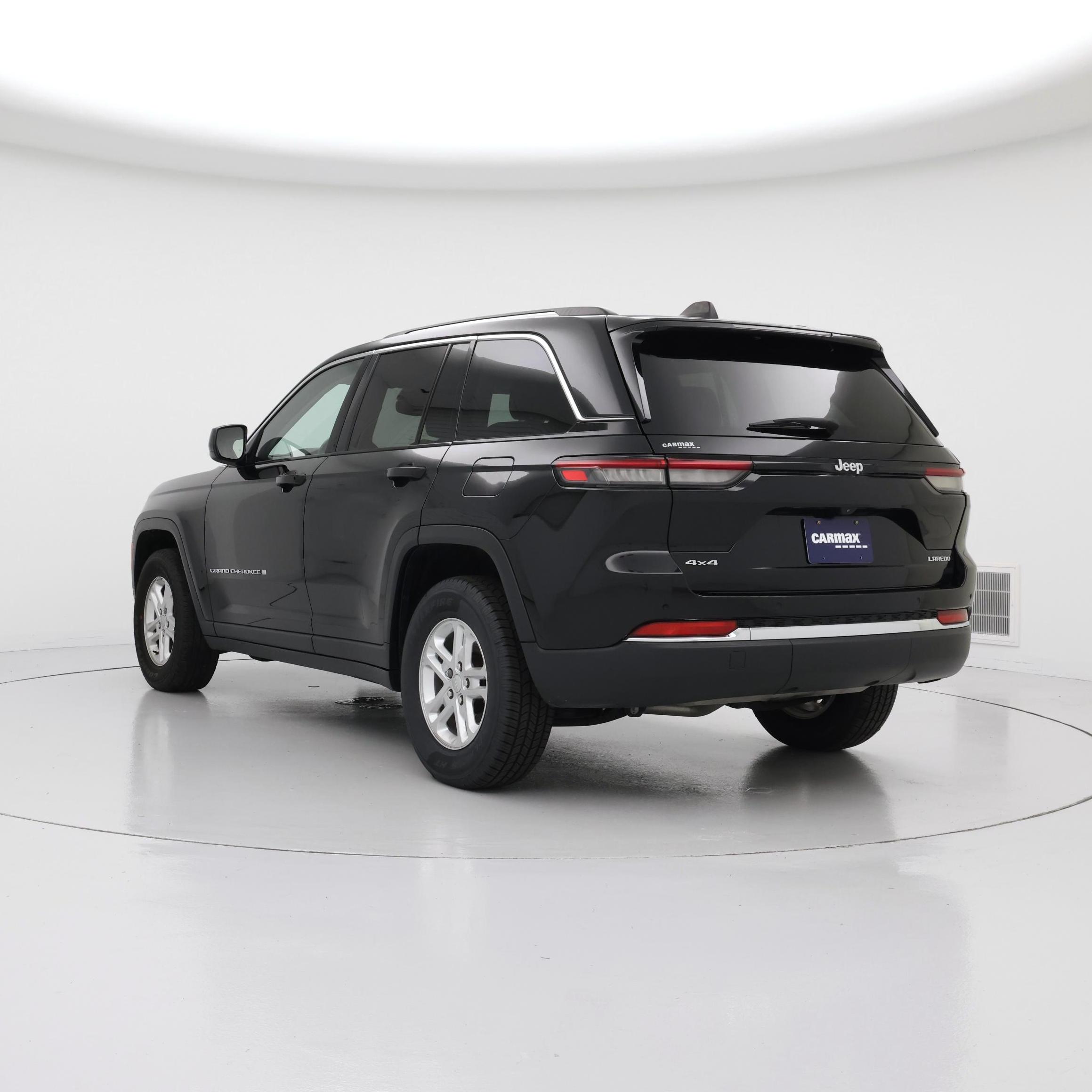 Thumbnail: 2023 Jeep Grand Cherokee - 2