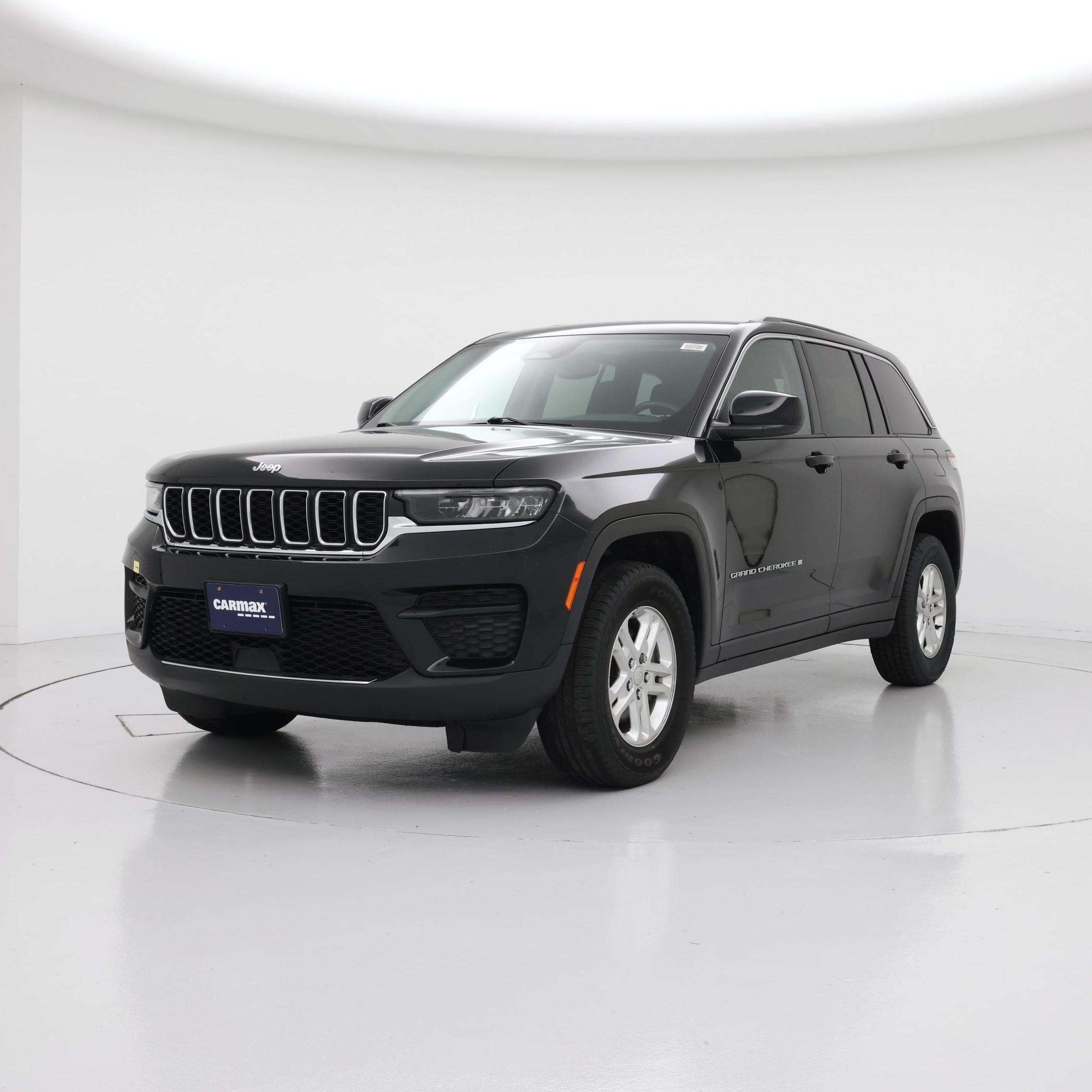 Thumbnail: 2023 Jeep Grand Cherokee - 4