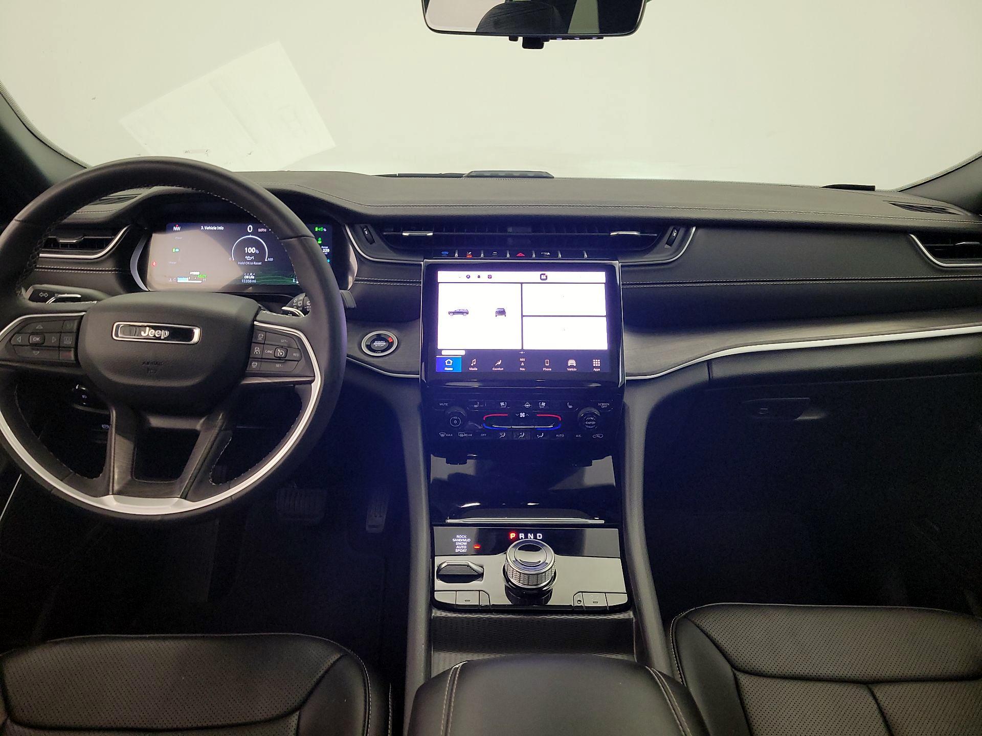 Thumbnail: 2024 Jeep Grand Cherokee - 9