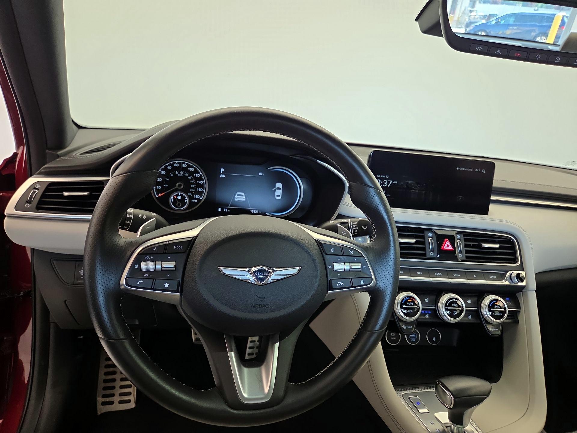 Thumbnail: 2023 Genesis G70 - 10