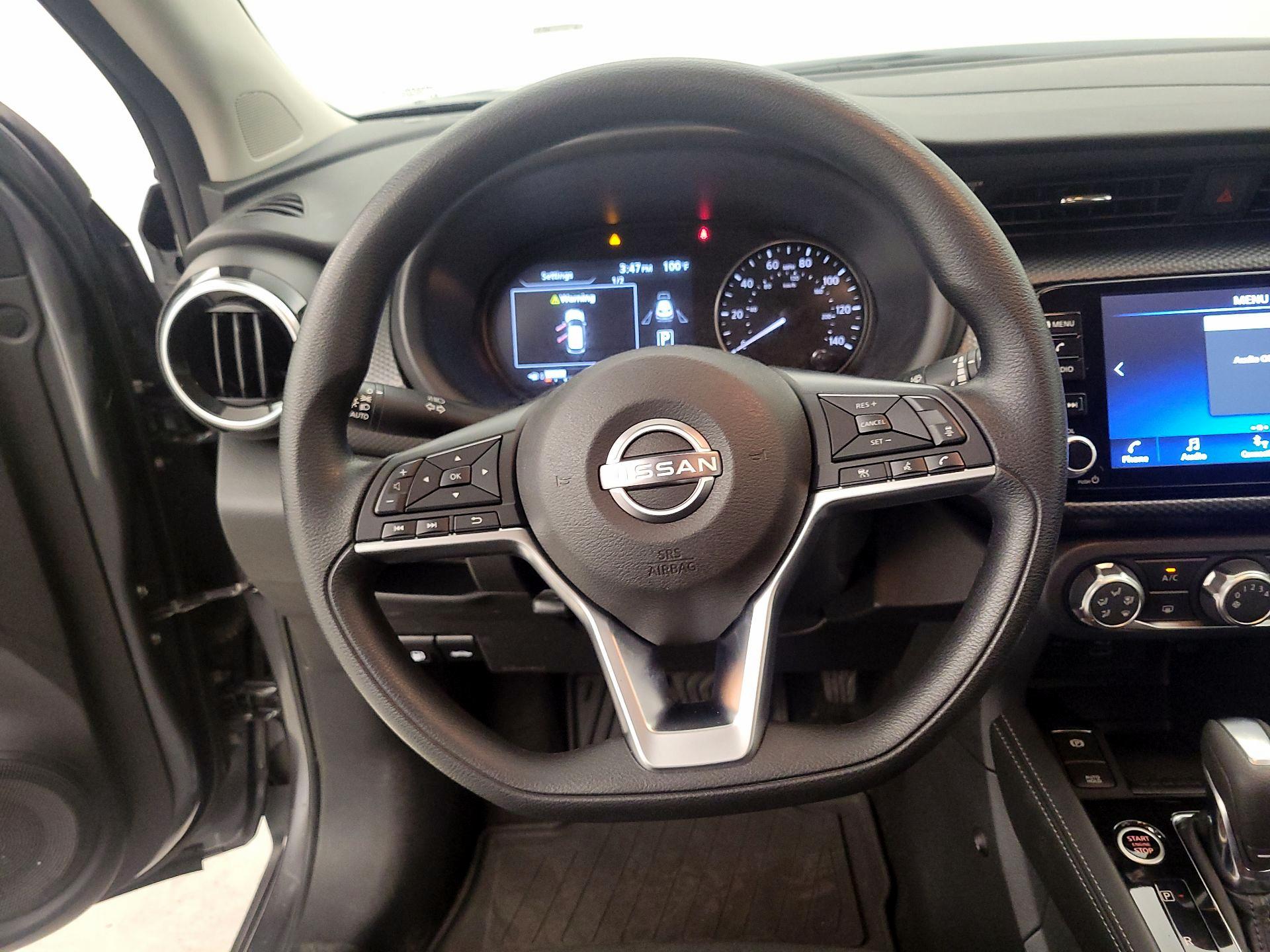 Thumbnail: 2023 Nissan Kicks - 10