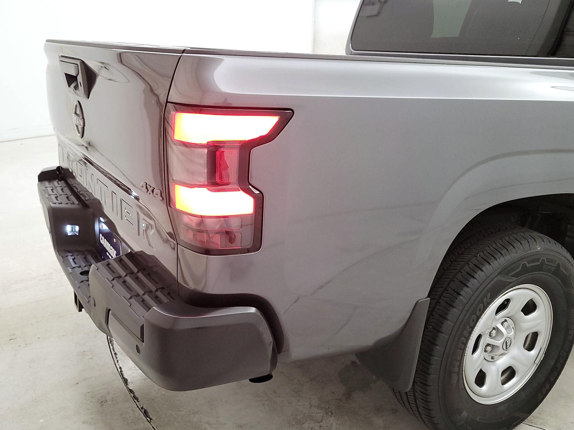Thumbnail: 2023 Nissan Frontier - 5
