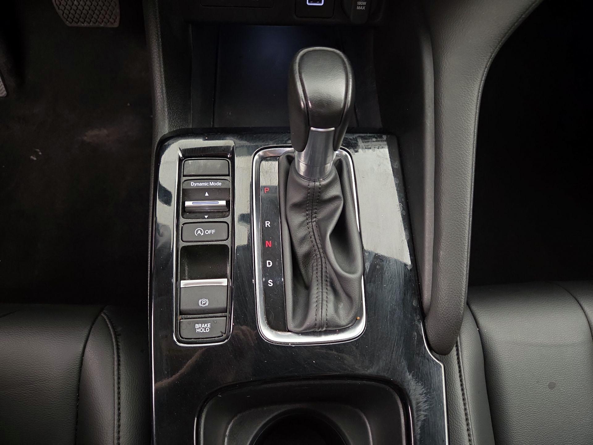 Thumbnail: 2025 Acura Integra - 17