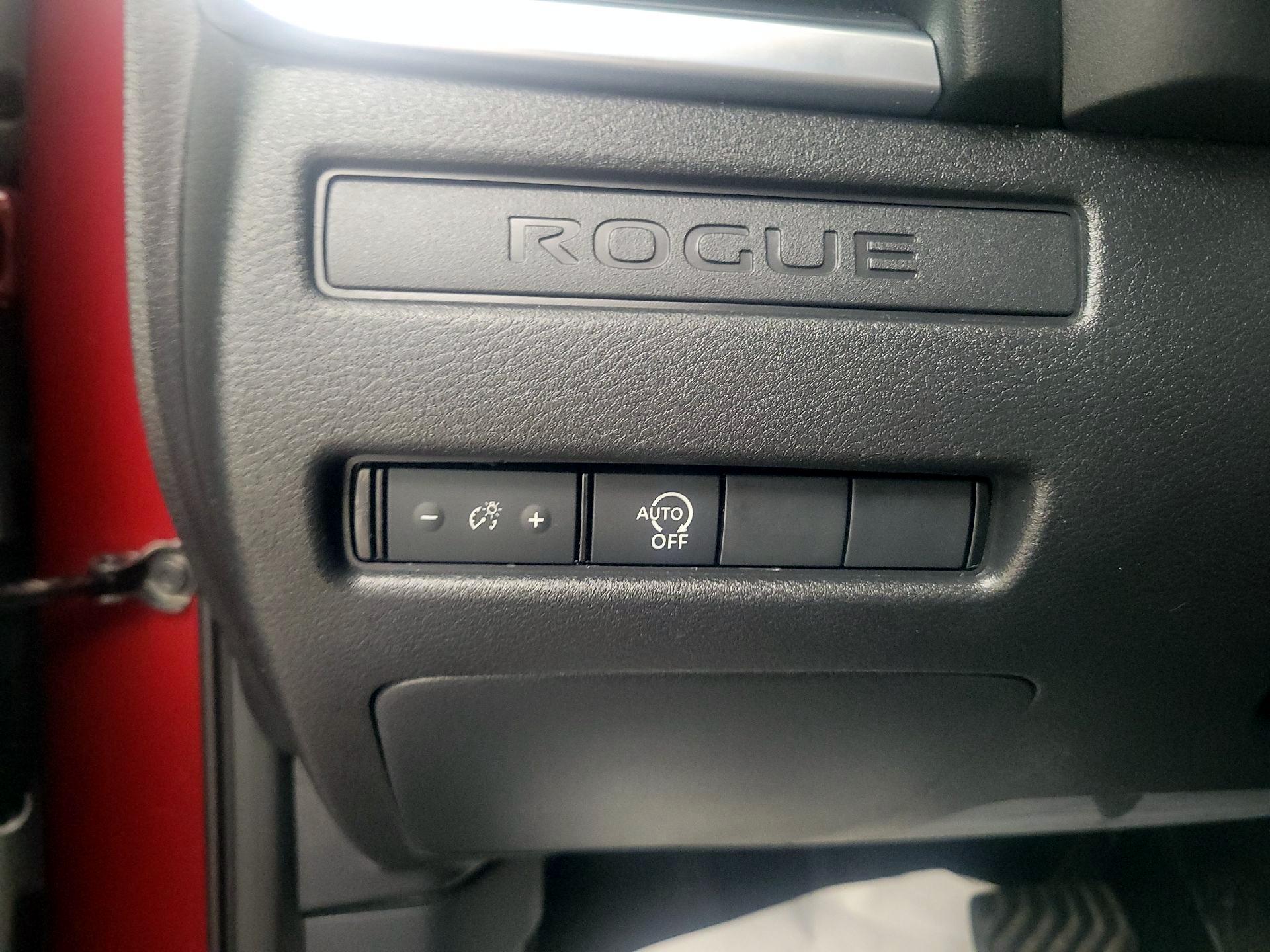 Thumbnail: 2023 Nissan Rogue - 13