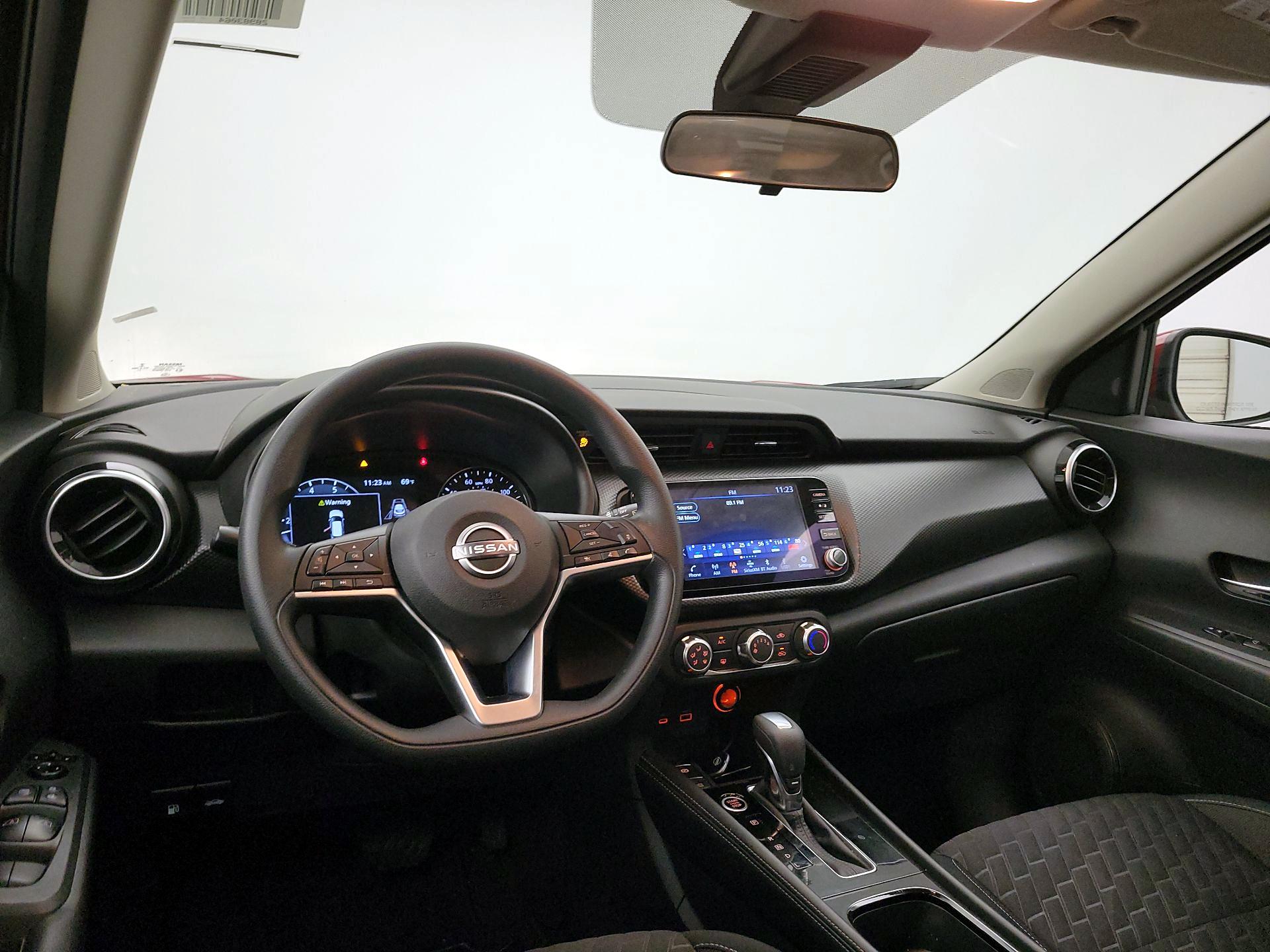 Thumbnail: 2023 Nissan Kicks - 9