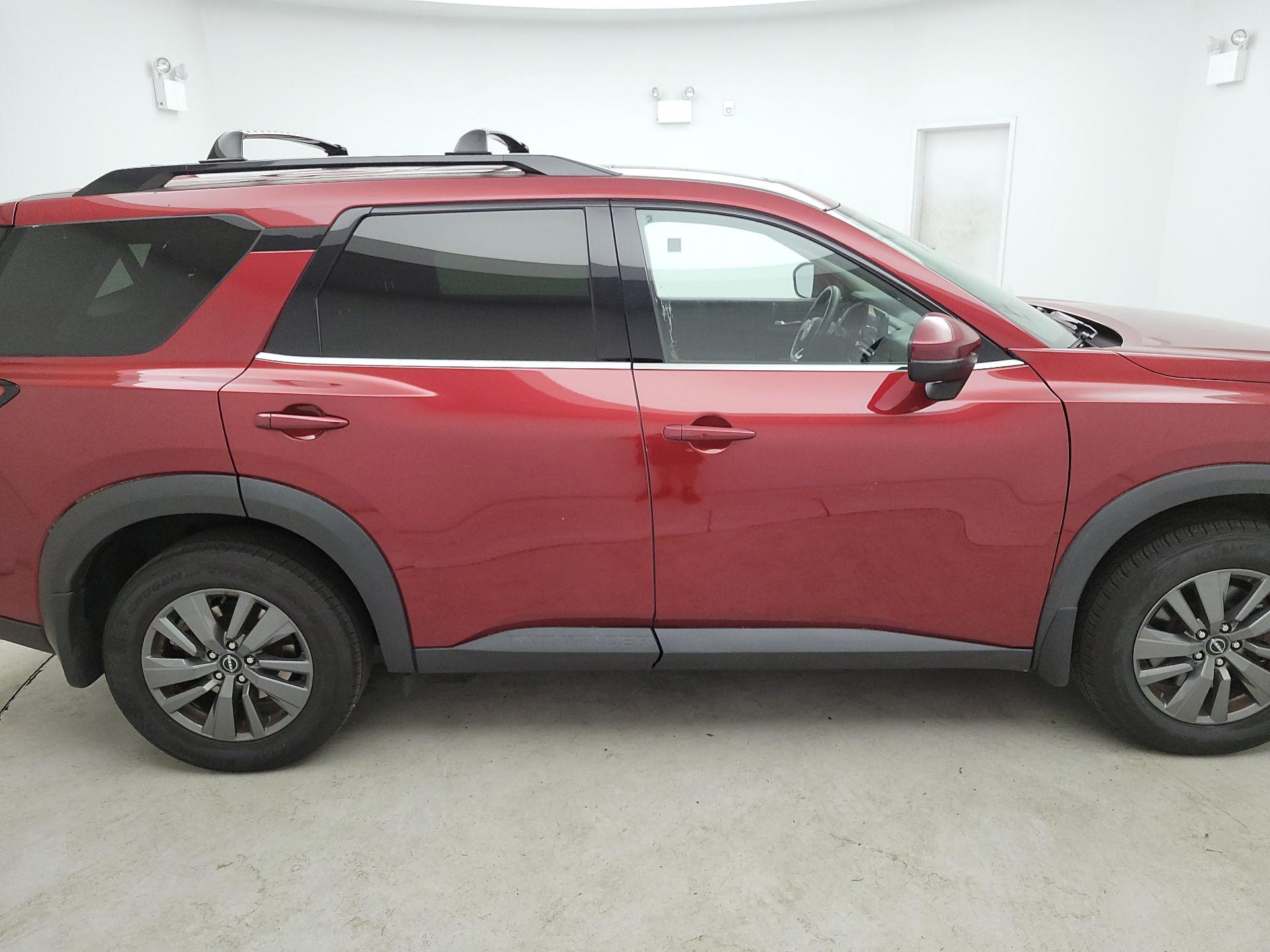 Thumbnail: 2022 Nissan Pathfinder - 4