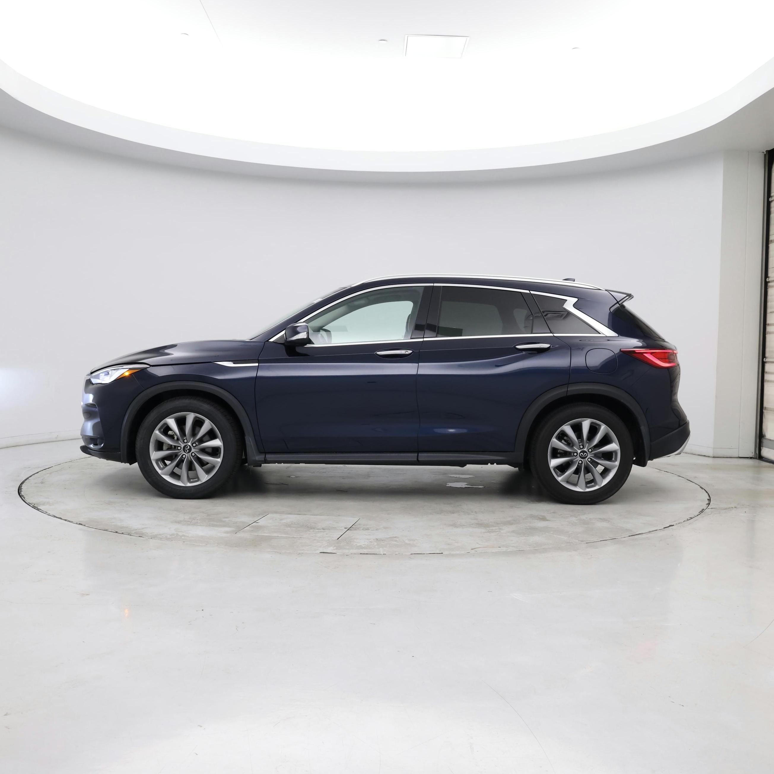 Thumbnail: 2022 INFINITI QX50 - 2