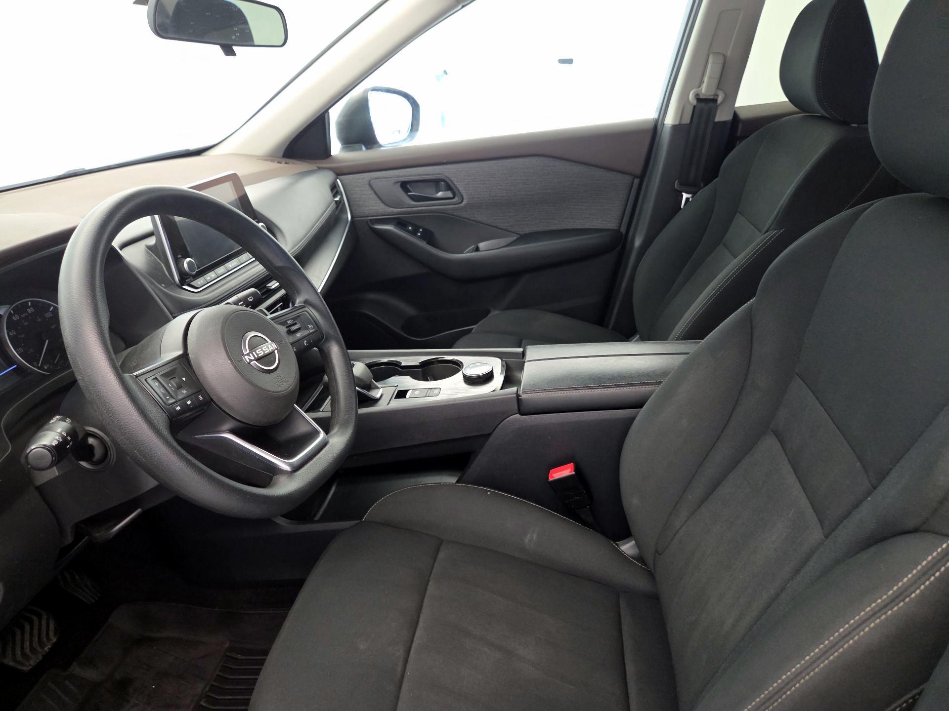 Thumbnail: 2023 Nissan Rogue - 11
