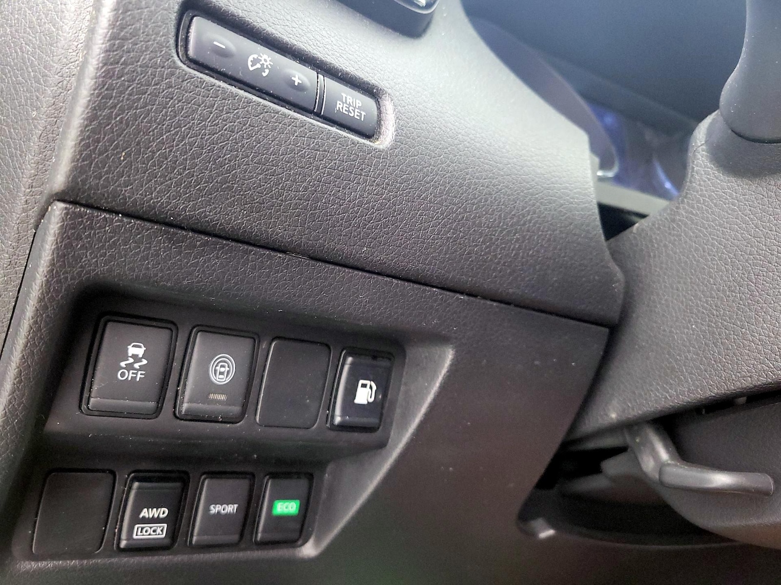 2020 Nissan Rogue S - Photo 14